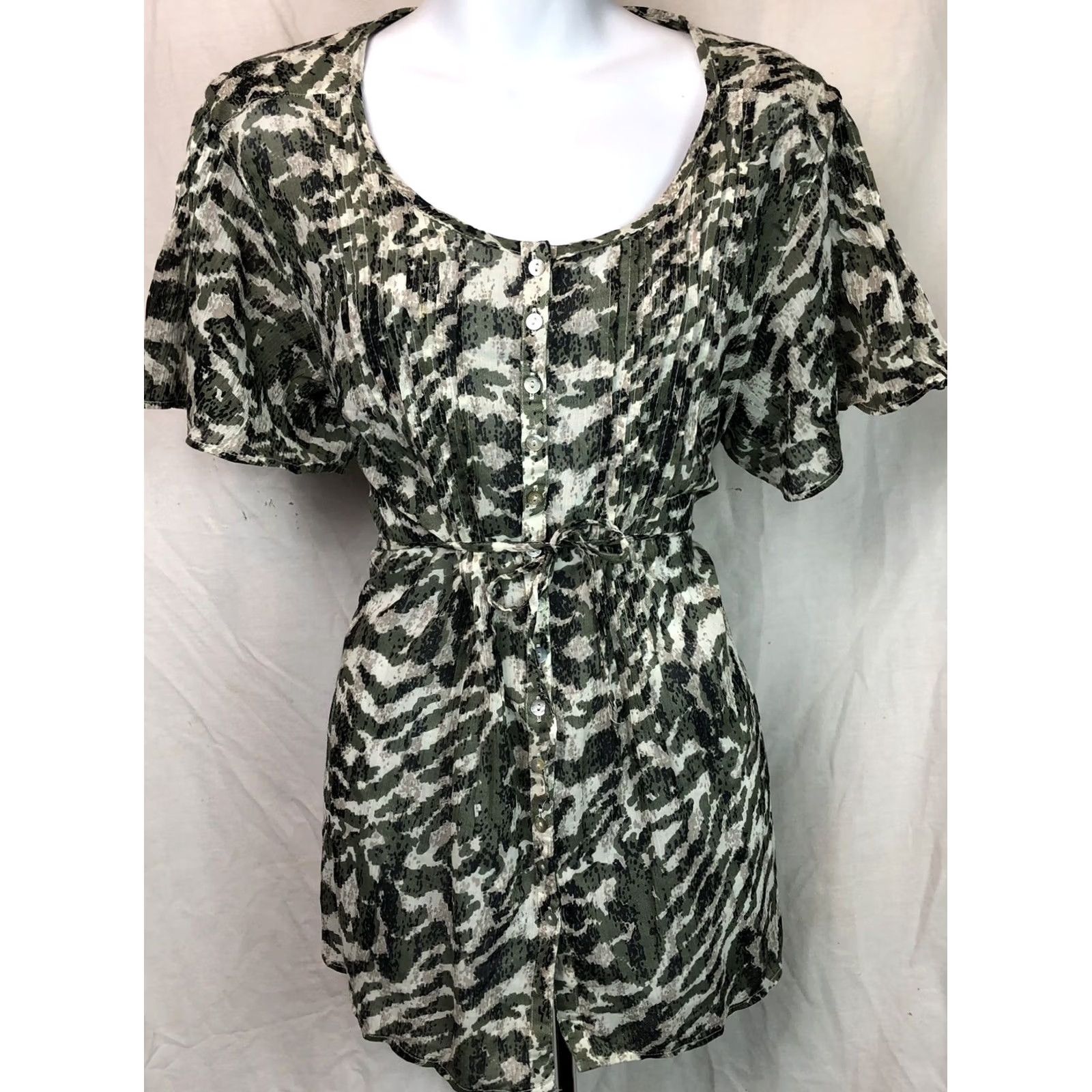 Style & Co Style & Co Top 16 Green Zebra Pleat Button Up Tie Waist Peplum Gauzy ShortSleeve Size XXL / US 16-18 / IT 52-54 - 5 Thumbnail
