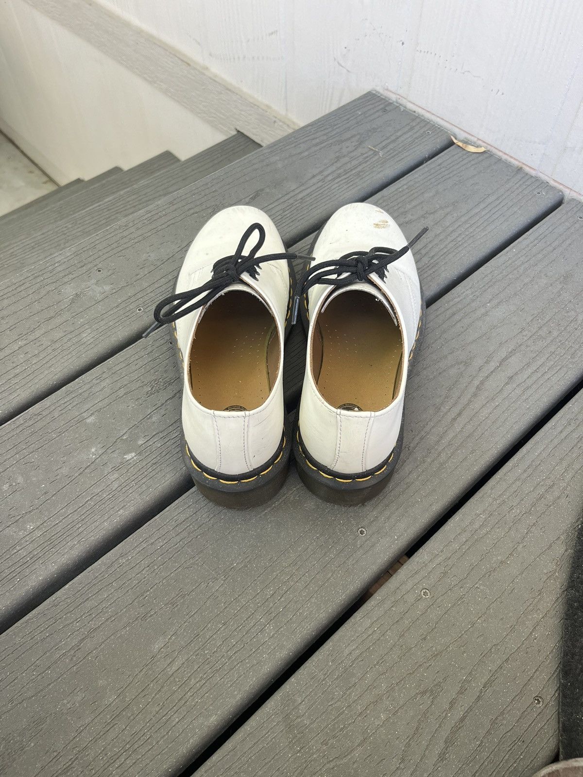 Dr. Martens Dr Martens White Smooth Leather Low Oxford Size US 7 / EU 40 - 3 Thumbnail