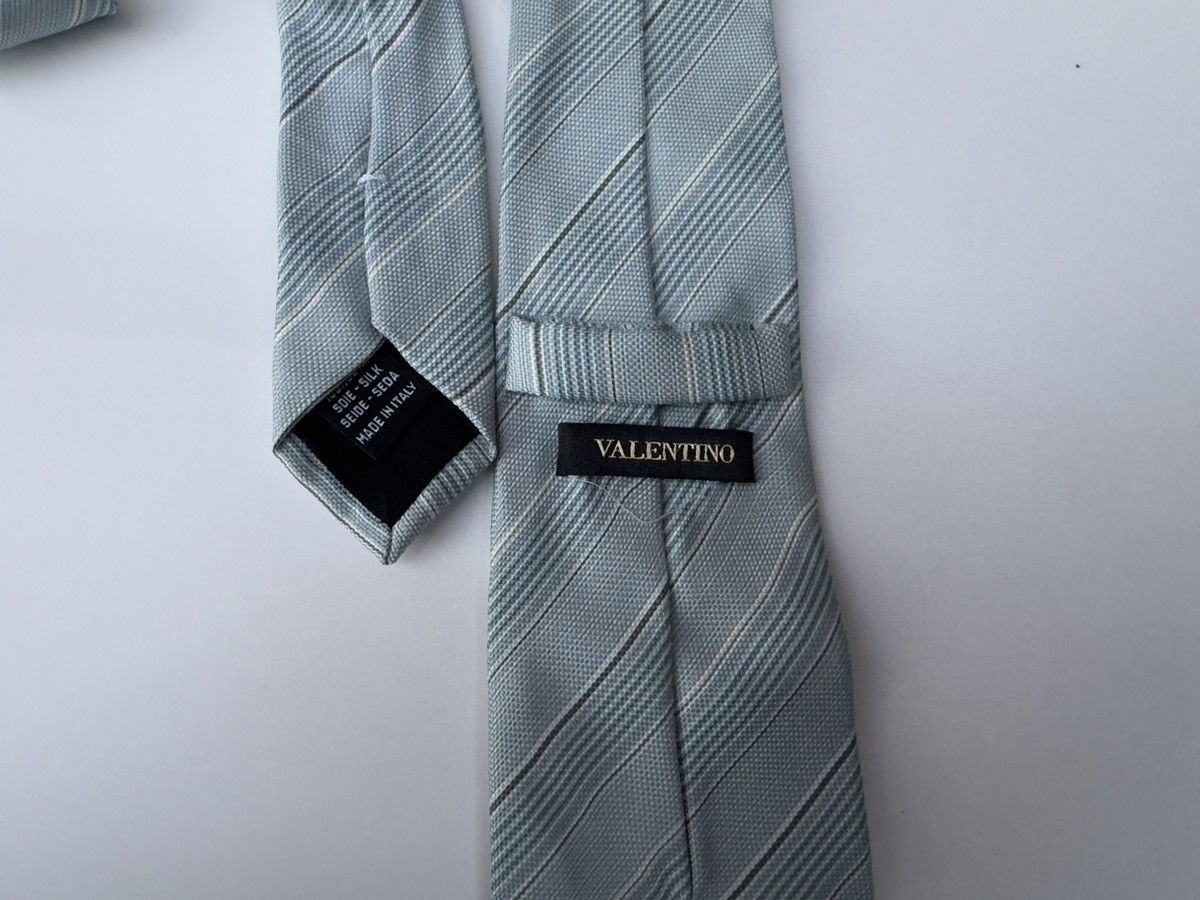 Valentino × Vintage Valentino Vintage Tie 100%silk Made In Italy Size ONE SIZE - 4 Thumbnail