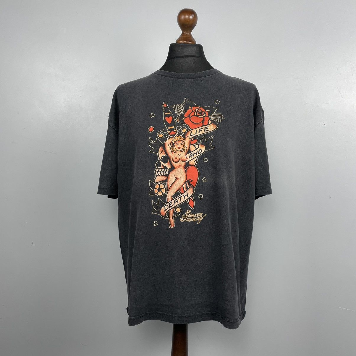 Vintage Vintage Very Interesting T-shirt Live in death Sailor Jerry Size US XL / EU 56 / 4 - 3 Thumbnail