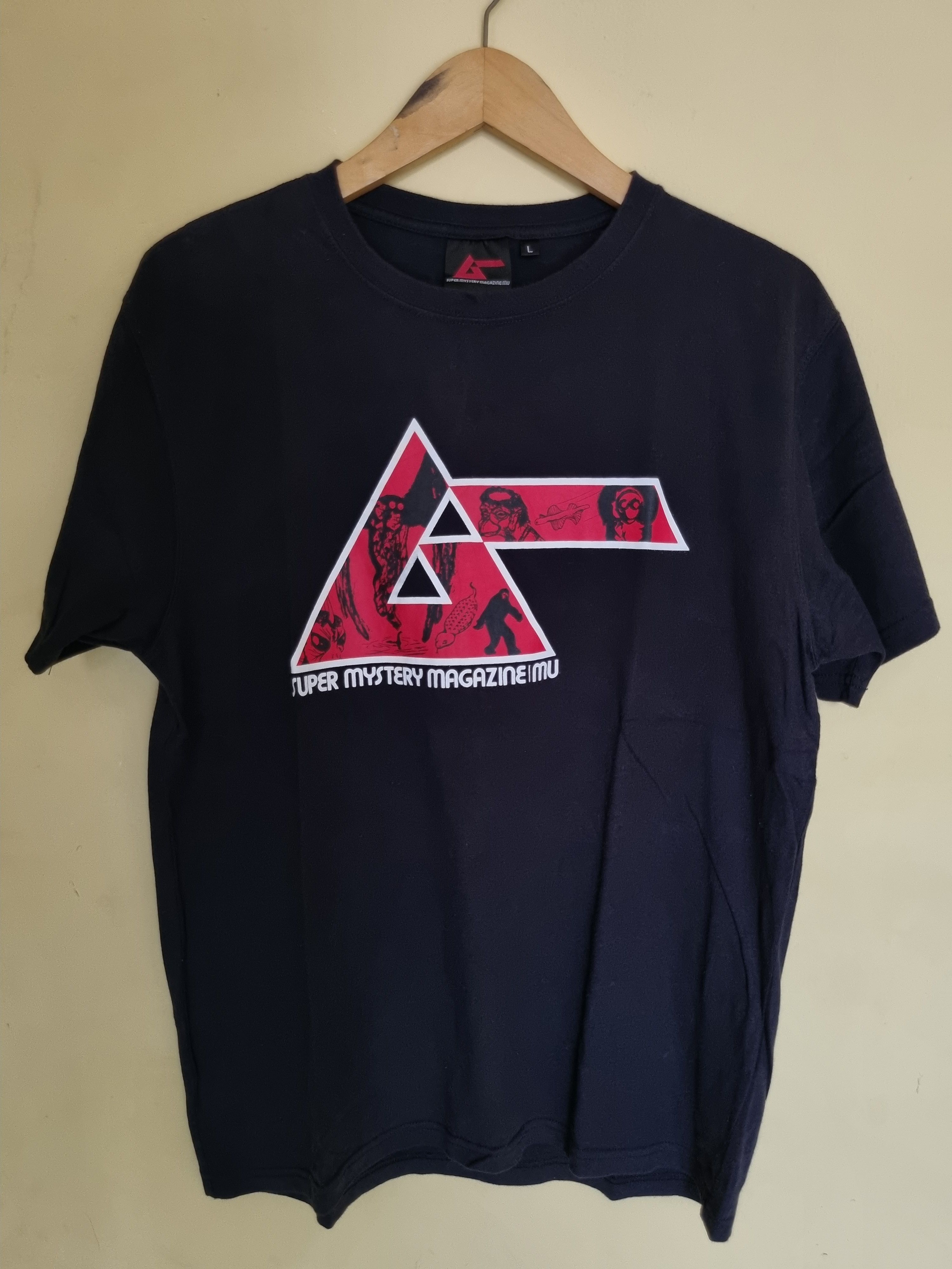 Japanese Brand Mystery Magazine Tee Streetwear Japan Size US L / EU 52-54 / 3 - 1 Thumbnail