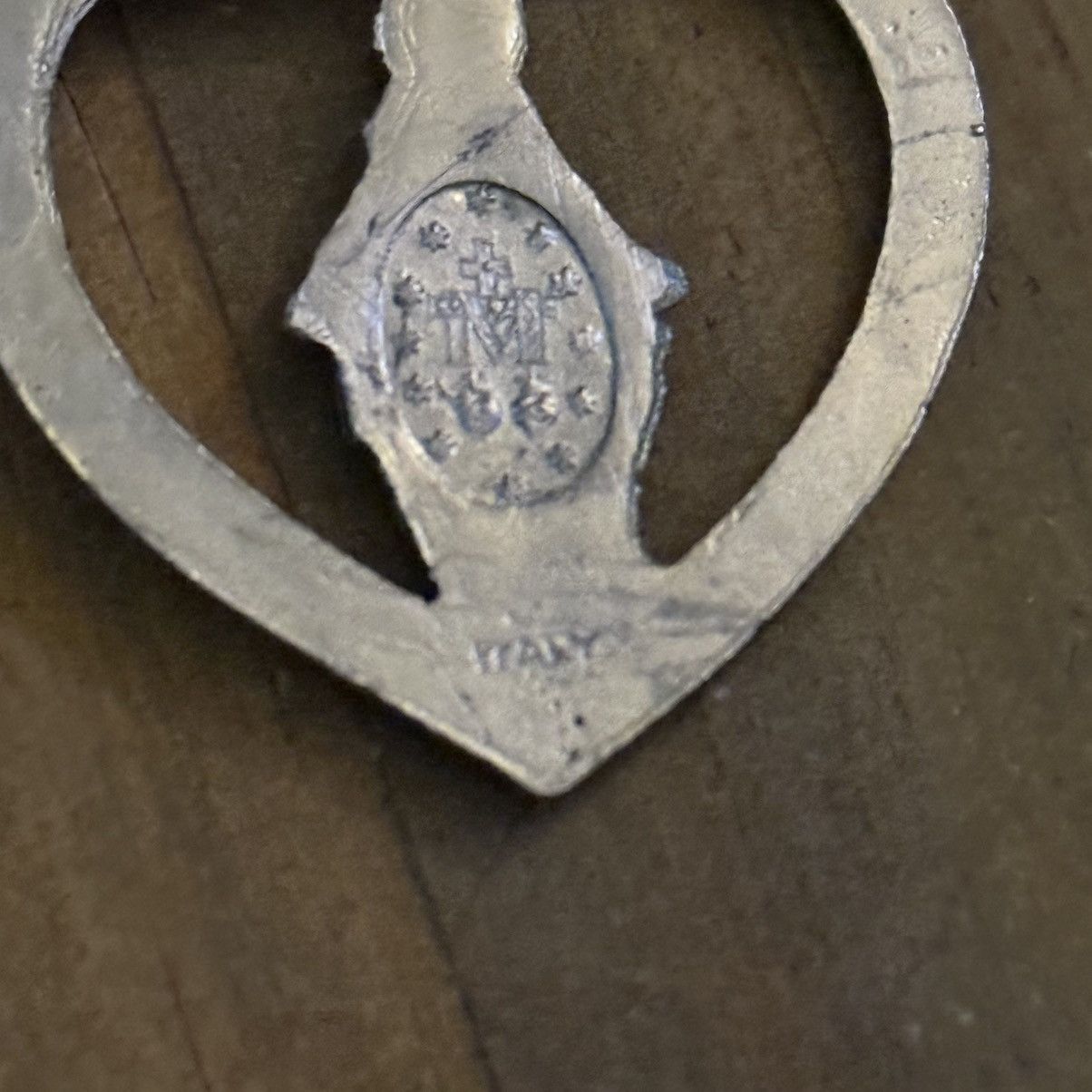 Vintage Vintage silver Miraculous Virgin Mary heart pendant necklace Size ONE SIZE - 5 Thumbnail