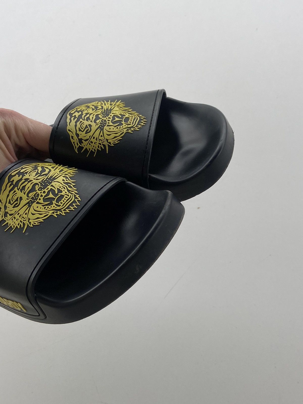 Ed Hardy Ed hardy vintage Flip Flops y2k style hype Size US 9 / IT 39 - 9 Thumbnail