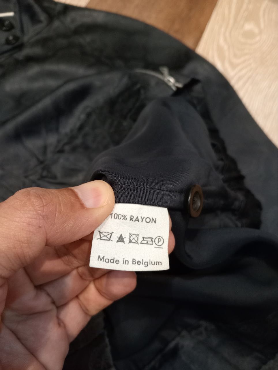 Dries Van Noten DRIES VAN NOTEN 100% RAYON BOMBER JACKET - SIZE 36 Size US XS / EU 42 / 0 - 12 Thumbnail