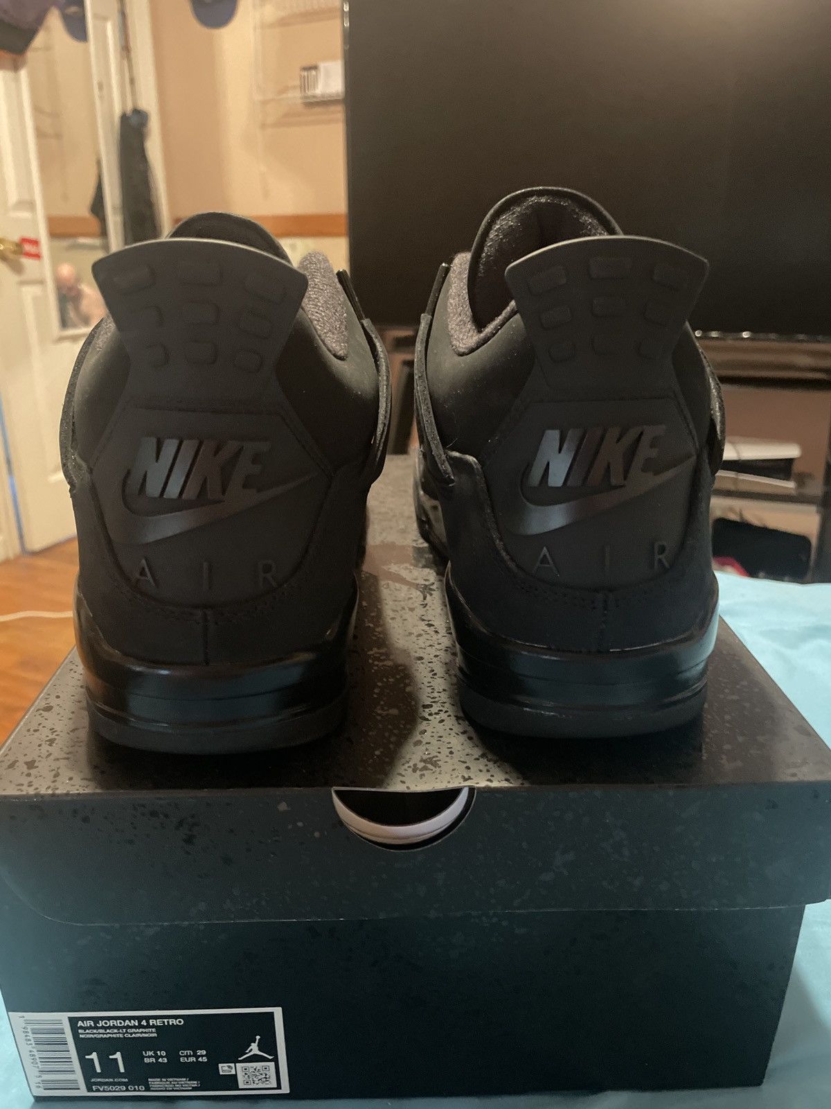 Nike Nike Air Jordan 4 Retro Black Cat (2025 Size US 11 / EU 44 - 6 Thumbnail