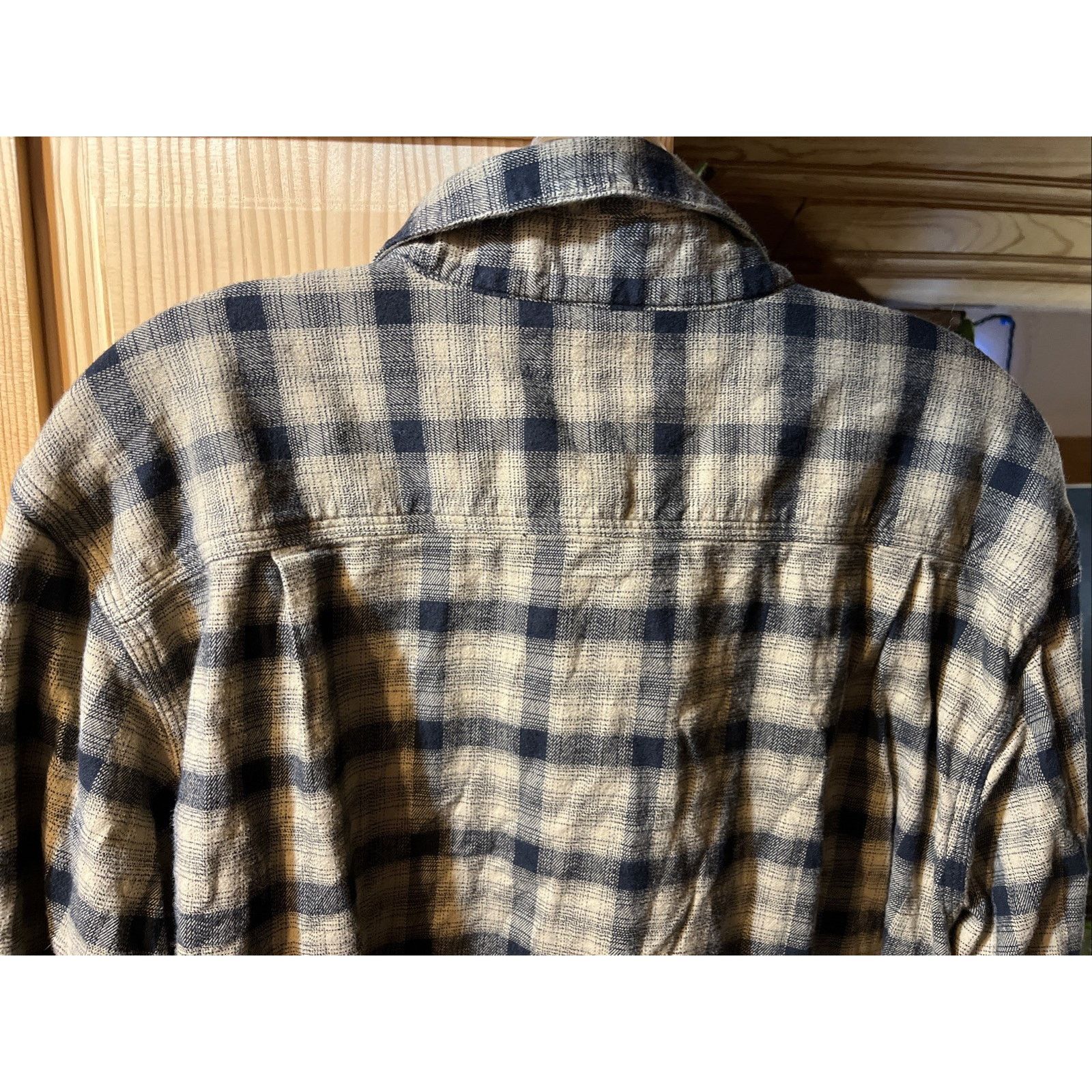 Carhartt Carhartt Shirt Mens L Brown Plaid Outdoor Relaxed Fit Button Size US L / EU 52-54 / 3 - 9 Thumbnail