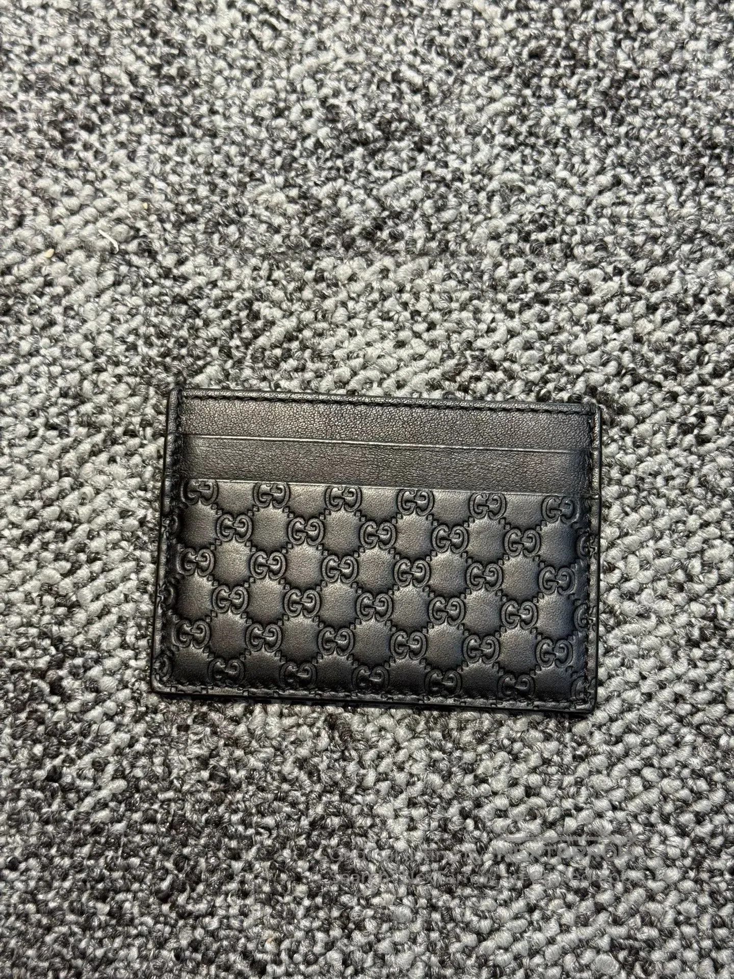 Gucci Gucci Black Leather GG Card Case. Size ONE SIZE - 1 Thumbnail