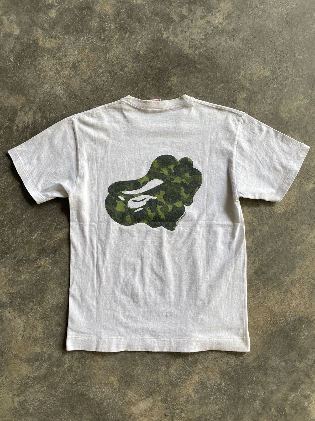 Bape × Nigo Bape Camo Logo Tee Size US M / EU 48-50 / 2 - 2 Thumbnail