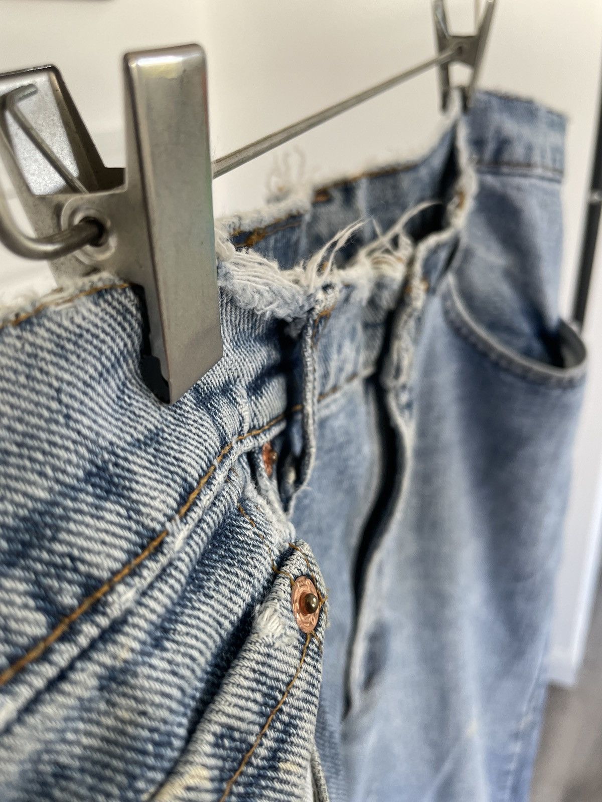 Levi's Levis 550 Distressed/ Paint Splattered Size US 36 / EU 52 - 5 Thumbnail