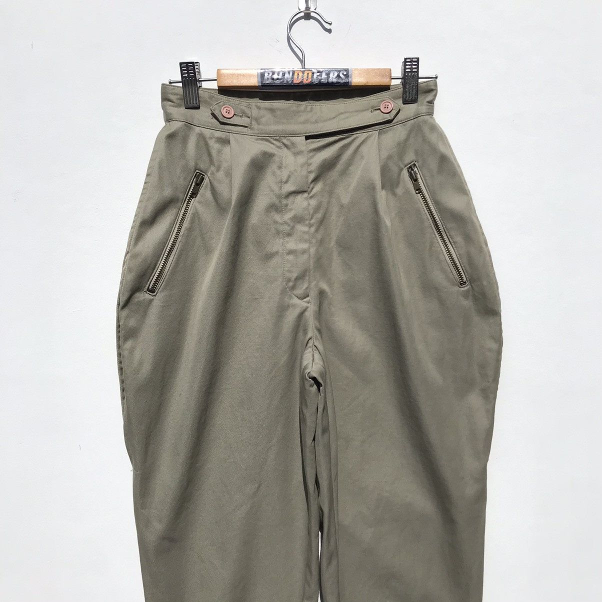 Issey Miyake × Japanese Brand × Vintage Vintage 80s Issey Miyake Gurkha Pants Issey Miyake Designers Size 24" / US 00 / IT 34 - 5 Thumbnail