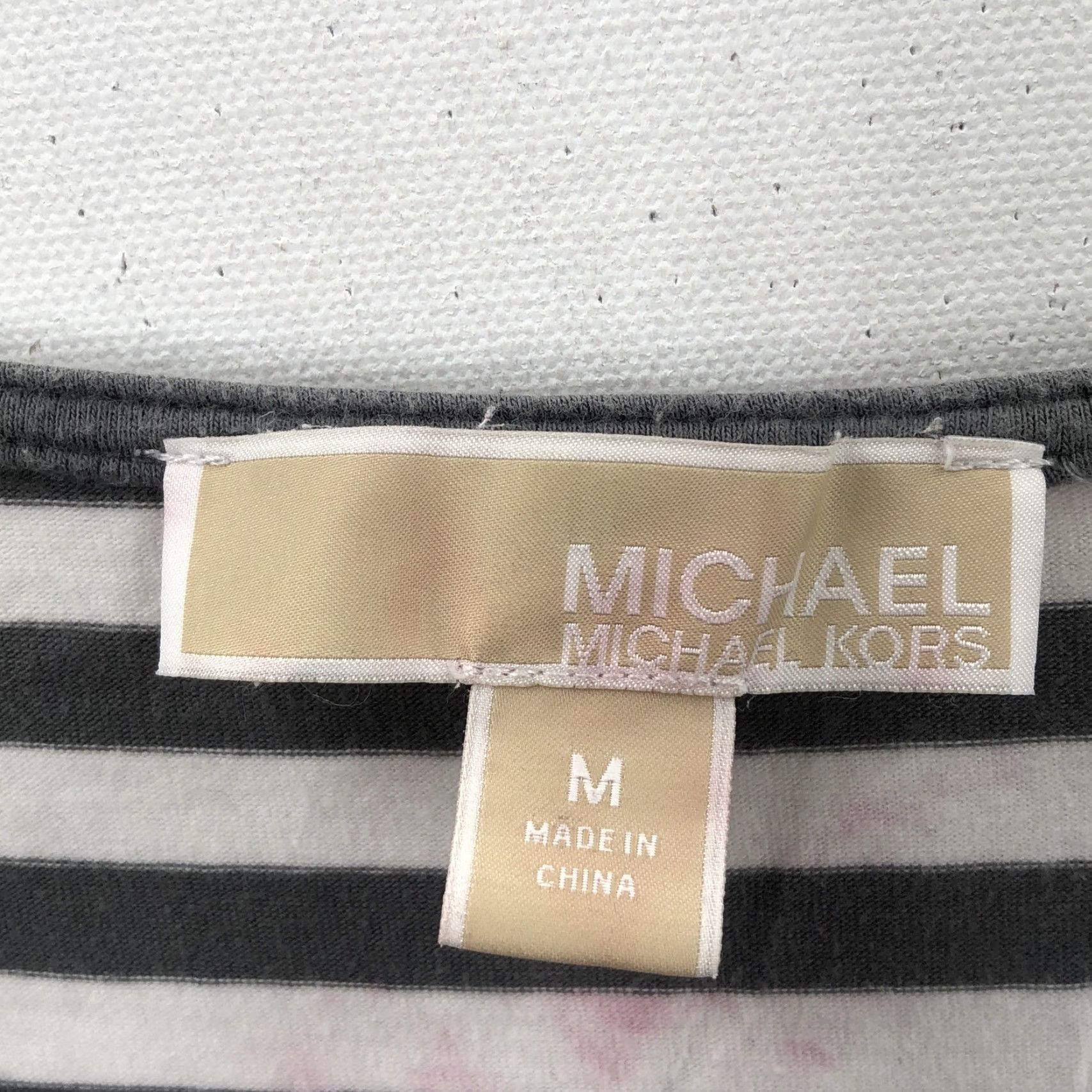 Michael Kors MICHAEL KORS Womens Black White Striped Long Sleeve V-Neck Blouse Medium Classic Casual Size M / US 6-8 / IT 42-44 - 4 Thumbnail