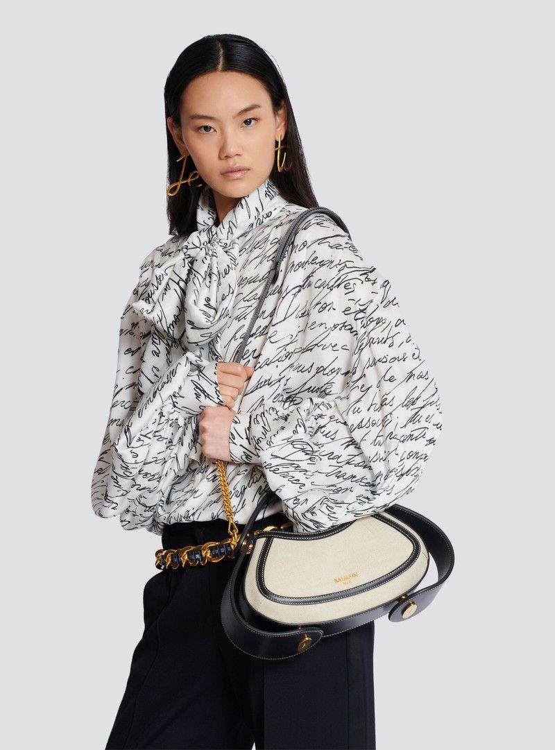 Balmain o1s1wg111225 Size:OS/Jolie Madame Shoulder Bag in White Size ONE SIZE - 7 Thumbnail