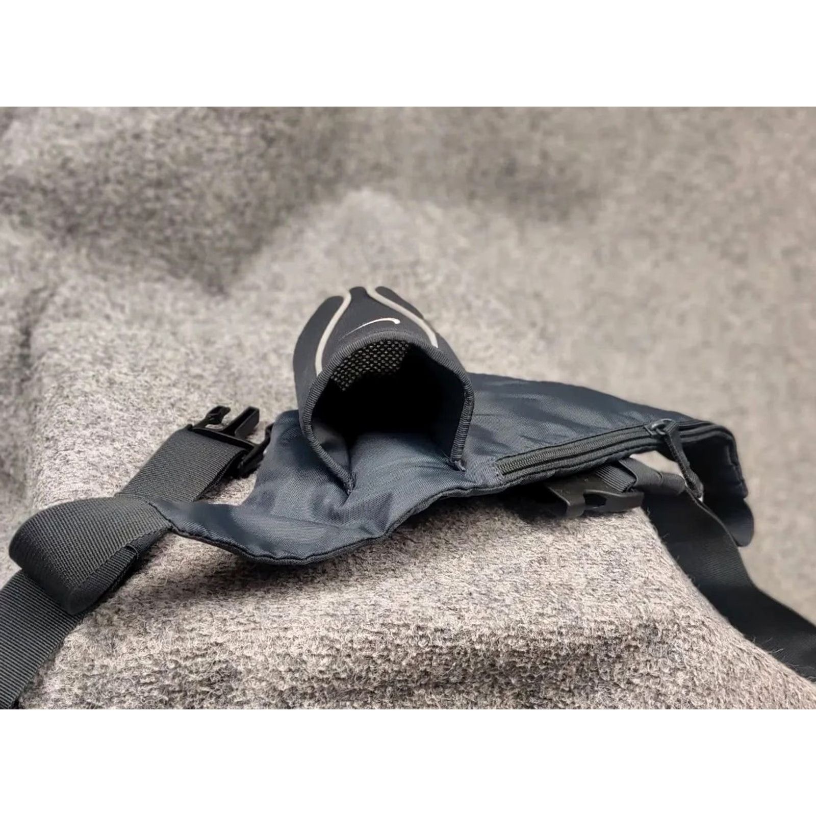 Nike VINTAGE Nike Water Bottle Holder Waist Gray bag hiking Size ONE SIZE - 5 Thumbnail