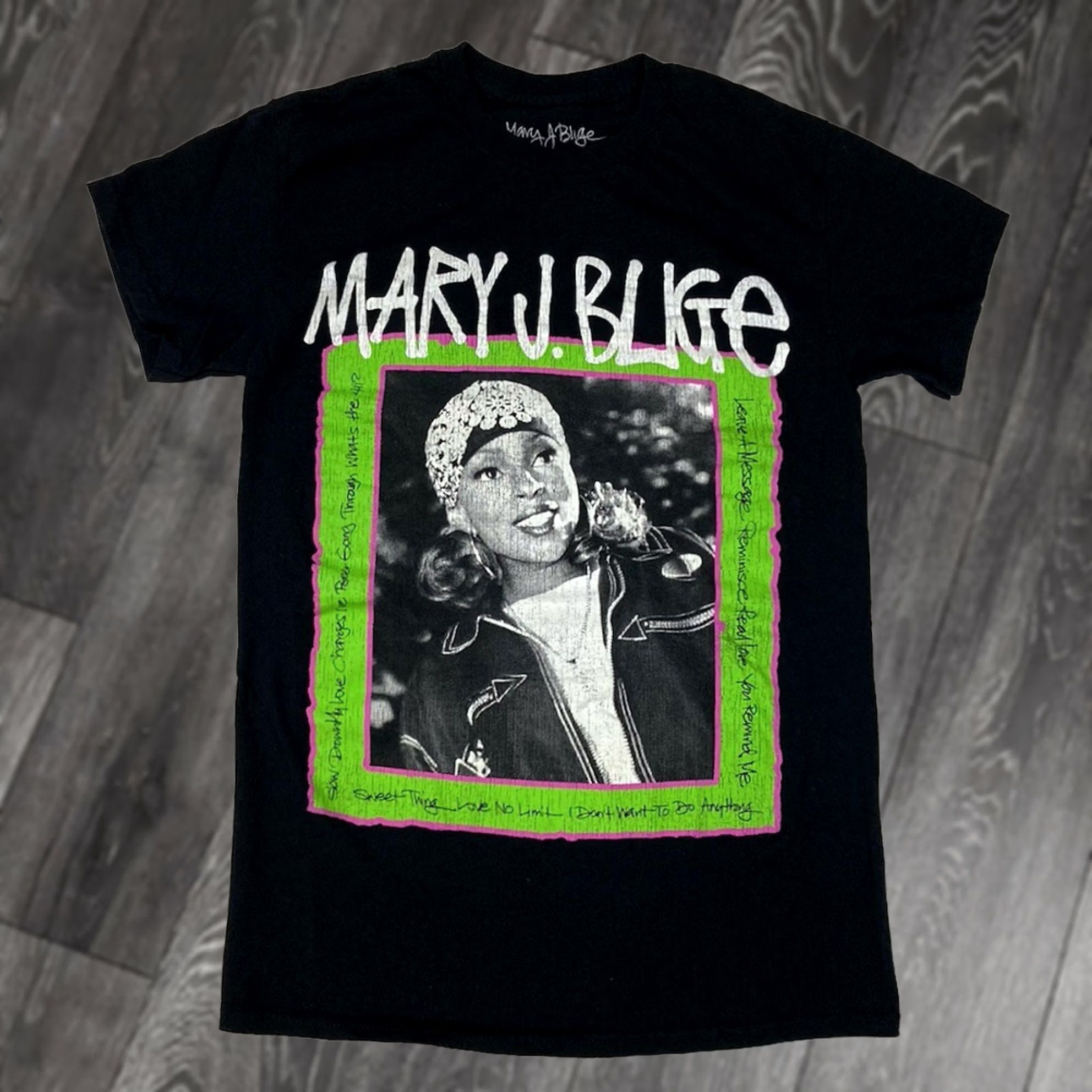 Vintage MARY J BLIGE Graphic T-shirt Women Small Black Short Sleeve Music Merch R&B T-Shirt Size S / US 4 / IT 40 - 1 Thumbnail