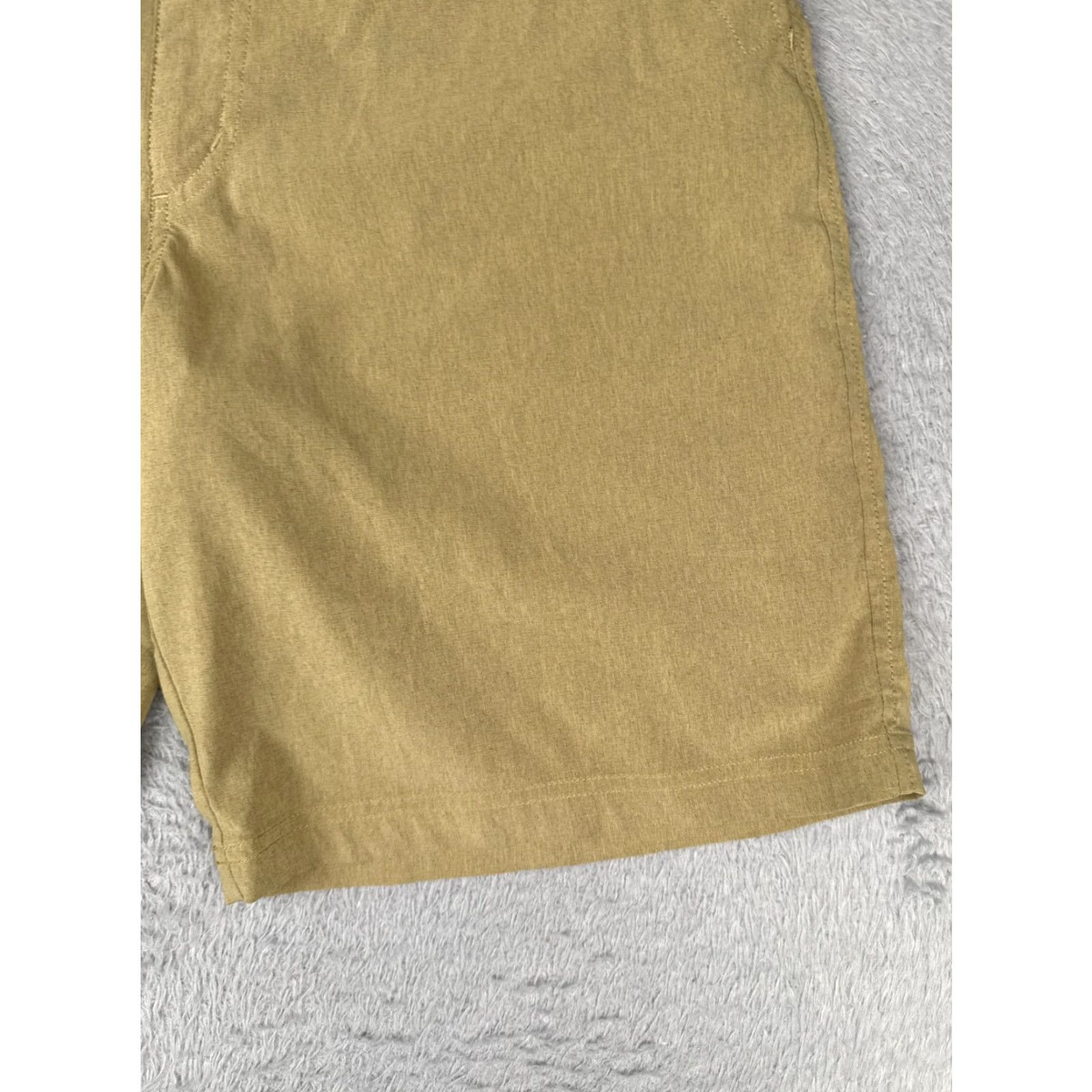 Patagonia Patagonia Shorts Men 32 Beige Intransit Shorts Polyester Blend Chino 32x10 Size US 32 / EU 48 - 2 Thumbnail