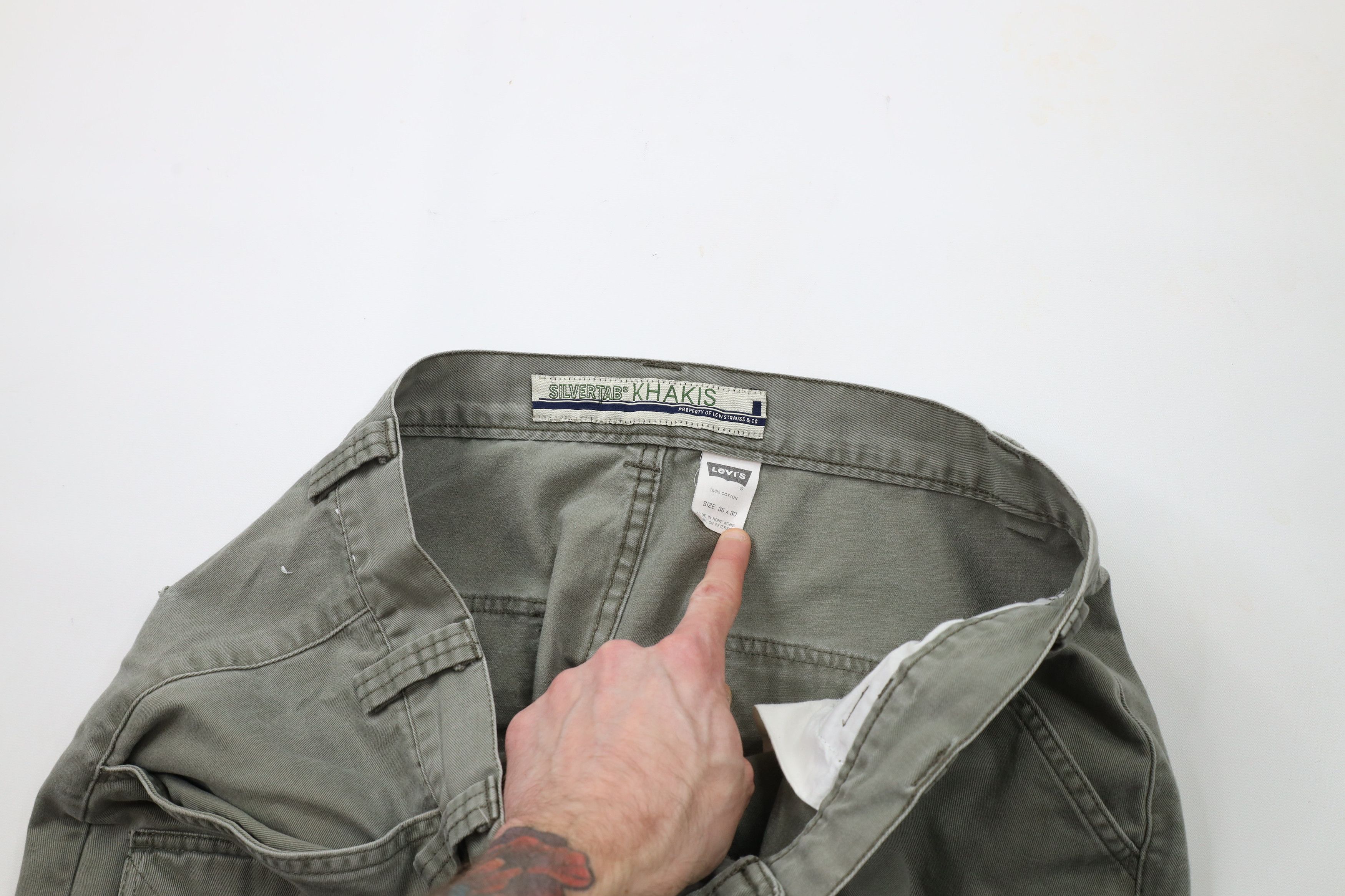 Levi's Vintage 90s Levis SilverTab Wide Leg Cargo Pants Green Size US 36 / EU 52 - 7 Thumbnail