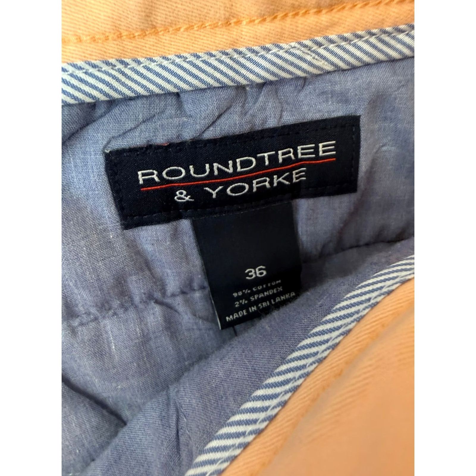 Roundtree & Yorke Roundtree & Yorke Chino Shorts Mens 36 Coral Stretch Flat Front Slash Pockets Regular Inseam 9in Casual Summer Size US 36 / EU 52 - 4 Thumbnail