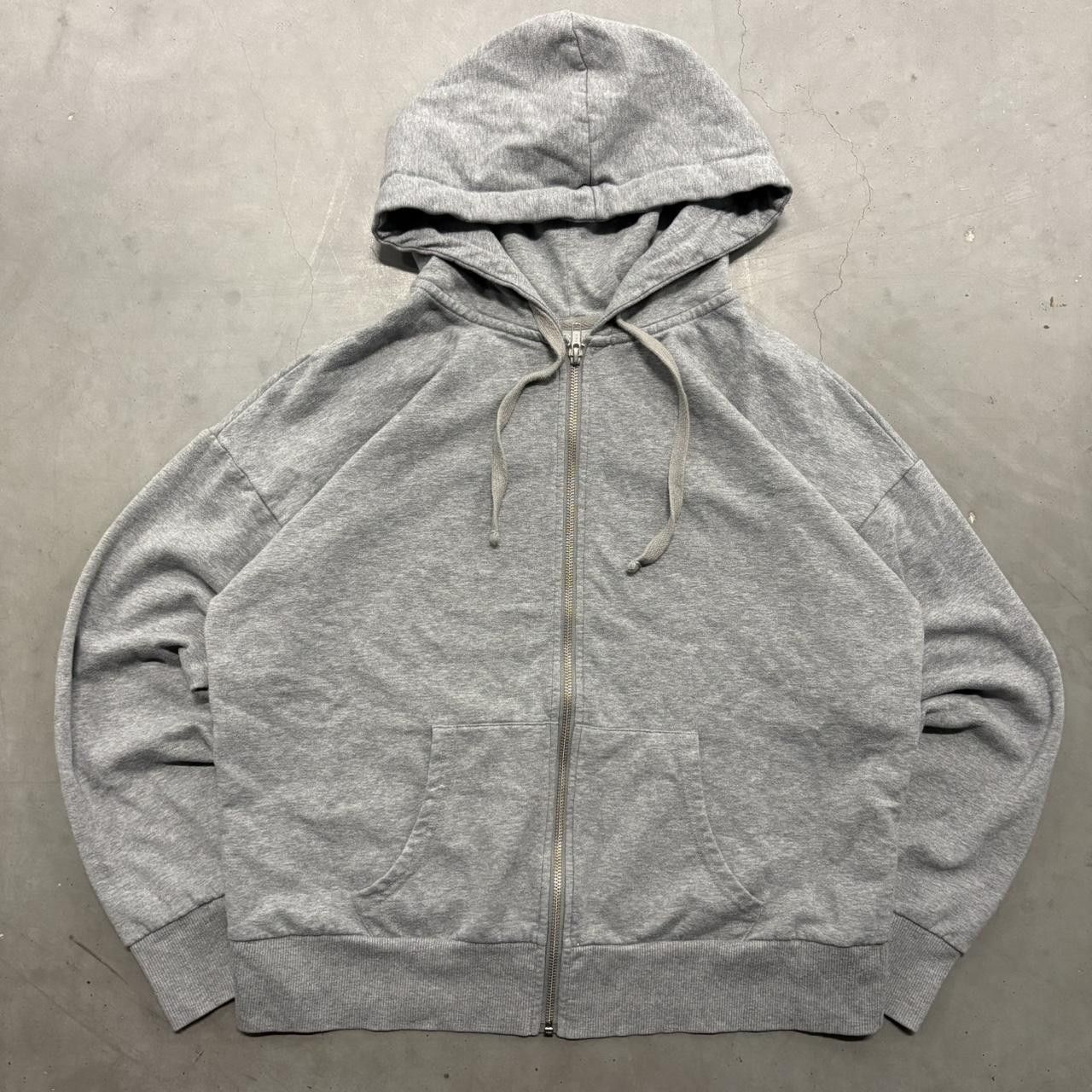 Vintage Crazy Vintage Y2K/2000s Blank Grey Minimalist Streetwear Zipup Hoodie! Size US L / EU 52-54 / 3 - 1 Thumbnail