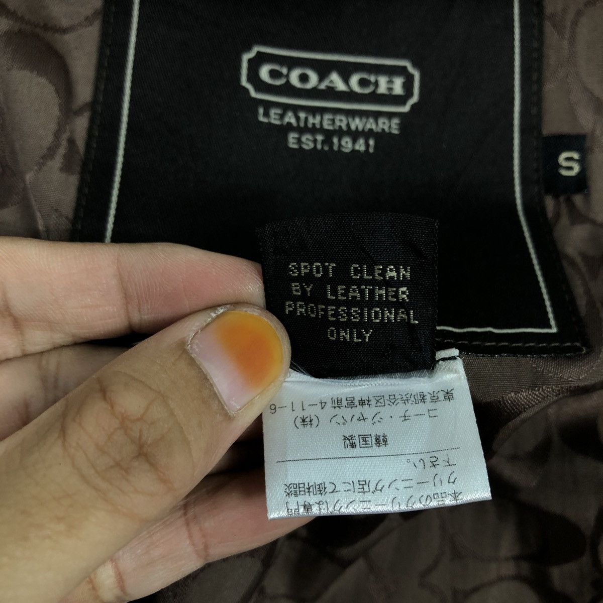 Japanese Brand Vintage Leather Jacket Coach Blanket Size US S / EU 44-46 / 1 - 21 Thumbnail