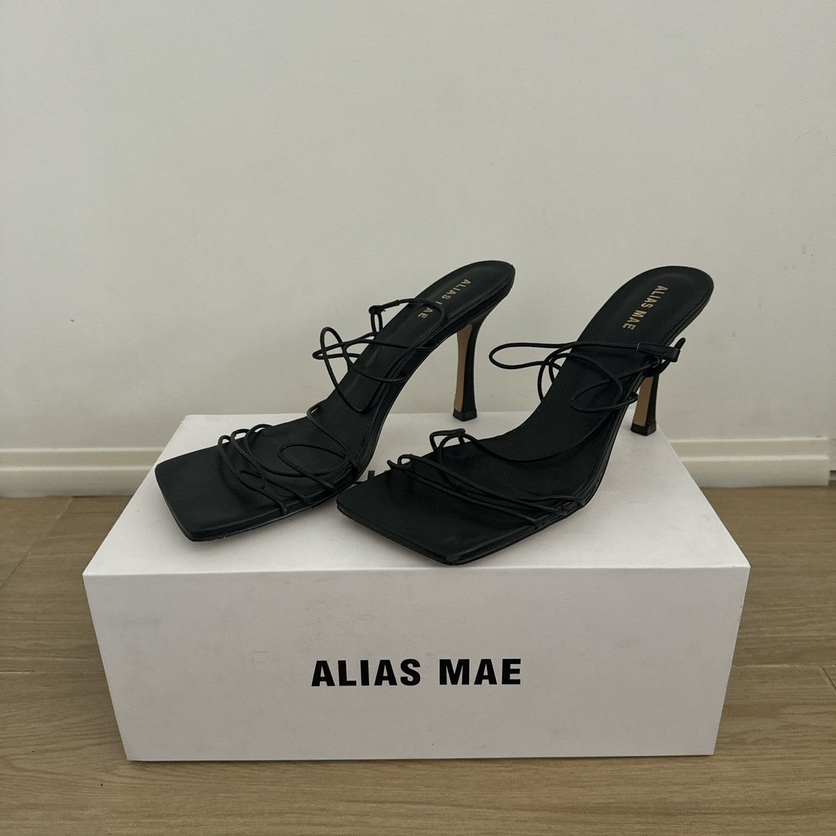 Other Alias Mae Leyla Heel, Black, Size US 9 Size US 9 / IT 39 - 2 Thumbnail