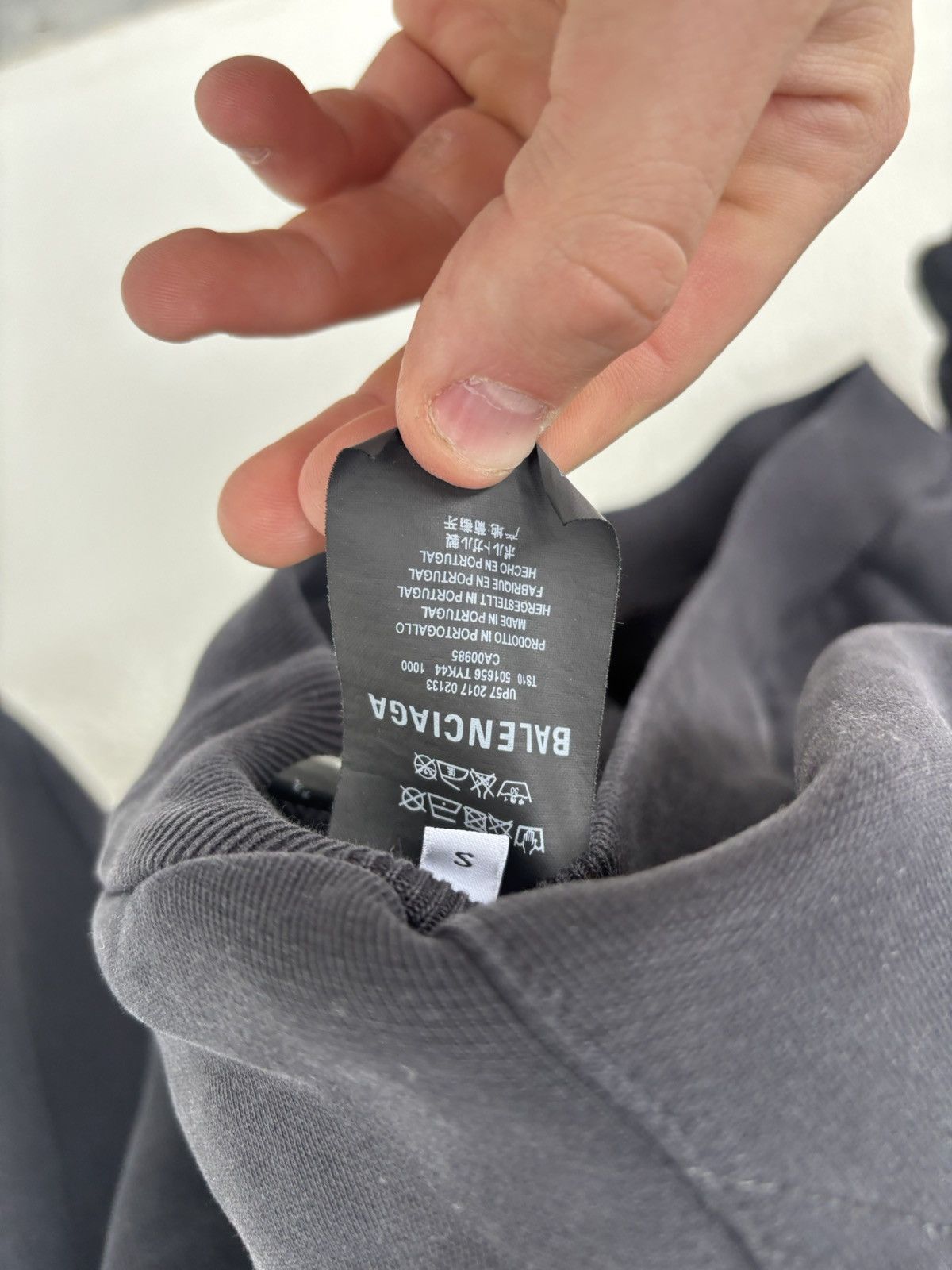 Balenciaga Balenciaga Black Wheat Logo Size US M / EU 48-50 / 2 - 5 Thumbnail