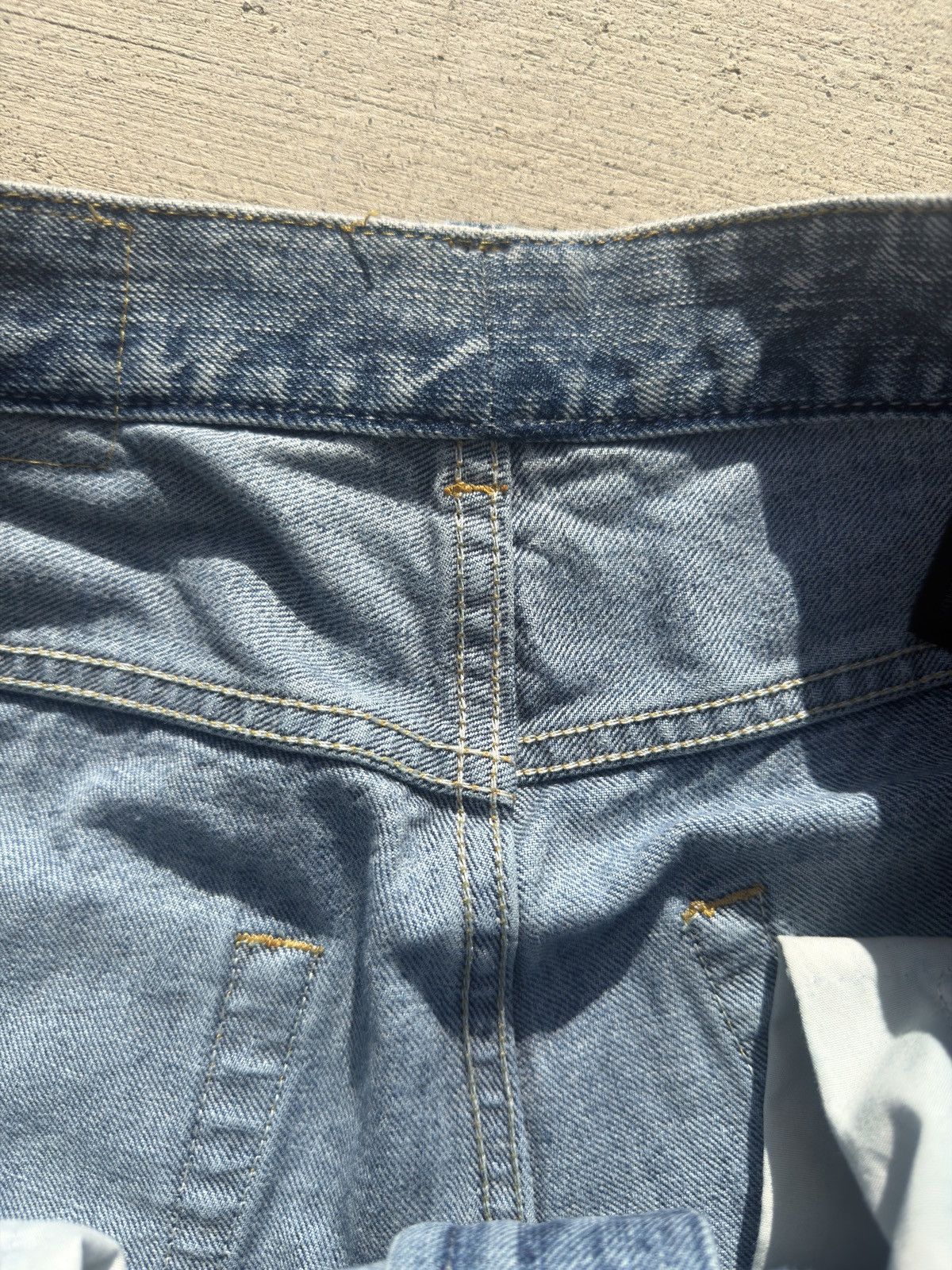 Balenciaga Balenciaga Lost Tape Size US 32 / EU 48 - 3 Thumbnail