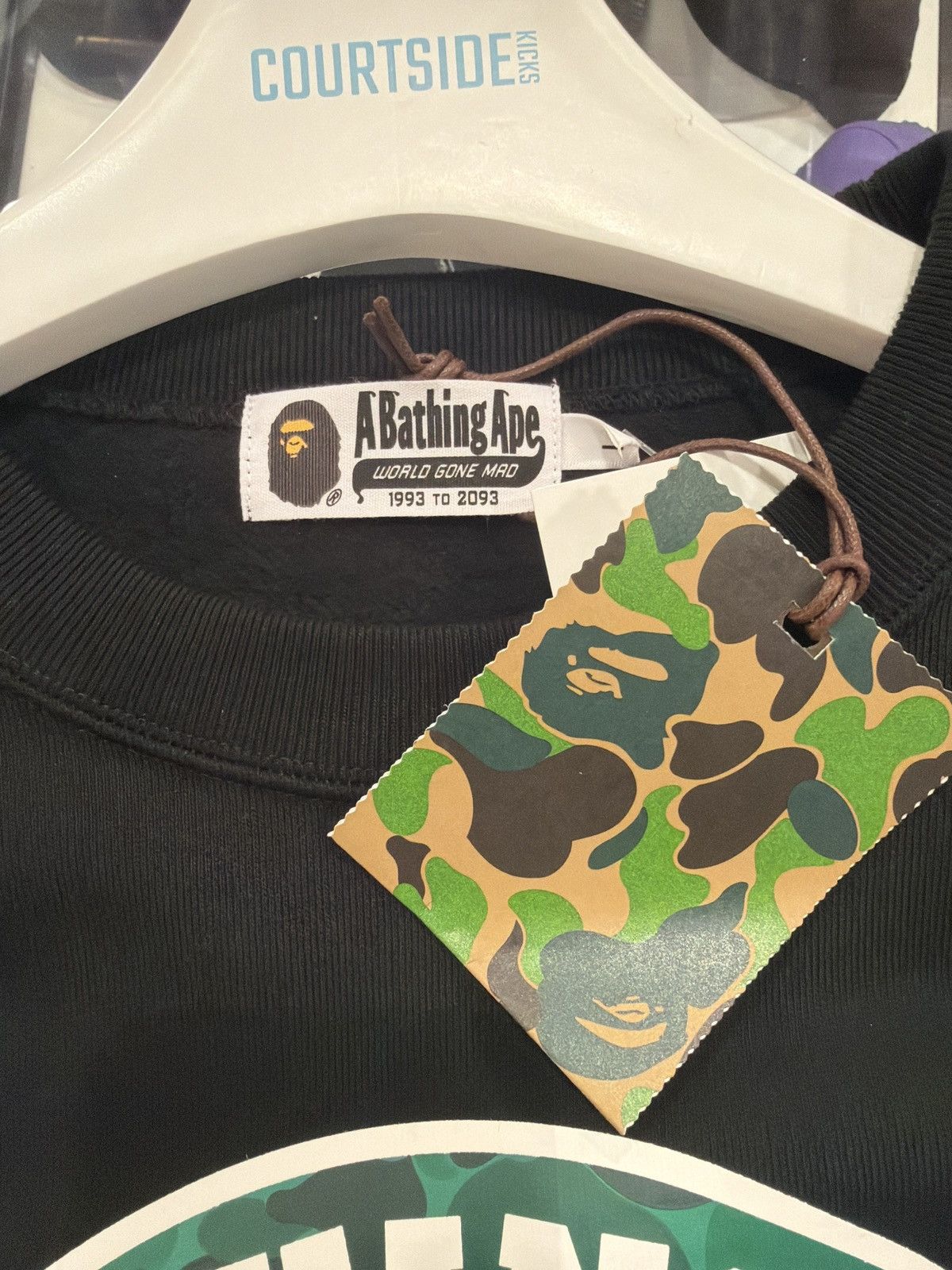 Bape Bape Shibuya Black Crewneck Size US L / EU 52-54 / 3 - 2 Thumbnail