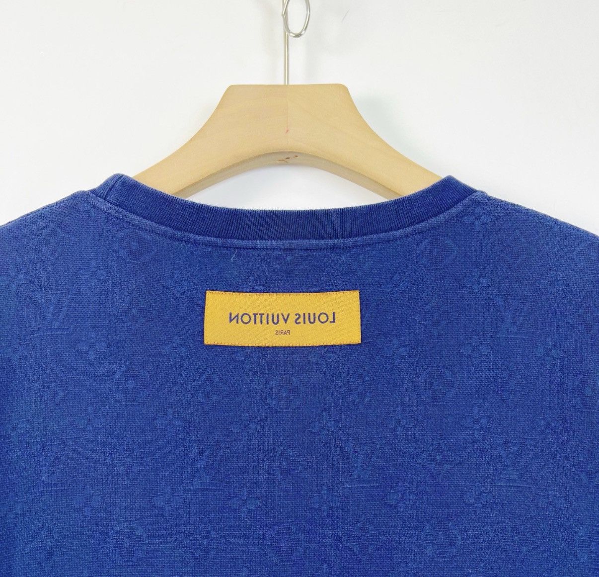 Louis Vuitton LOUIS VUITTON Beaded Animal Print Short Sleeve T-shirt K12 Size US M / EU 48-50 / 2 - 5 Thumbnail