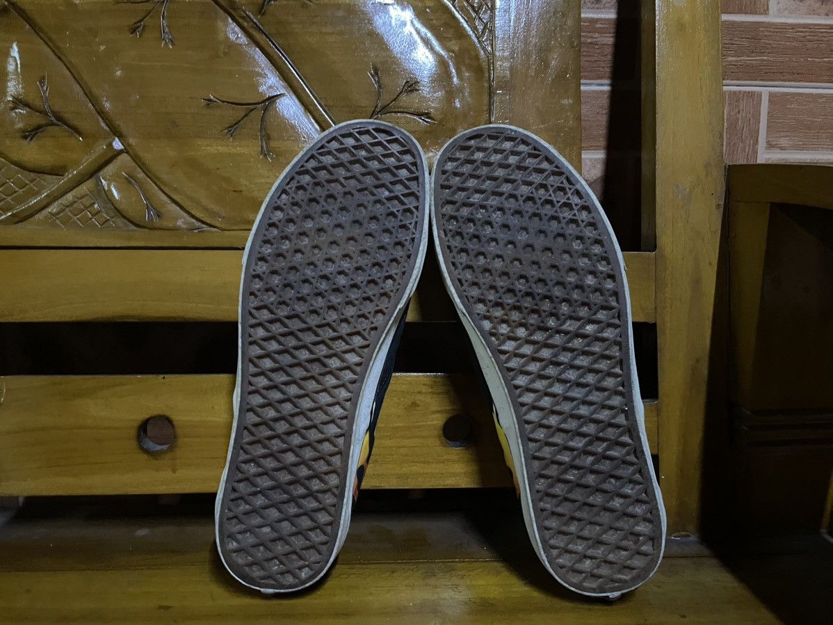 Vans Vans Slip On Flame Original Size US 10 / EU 43 - 4 Thumbnail