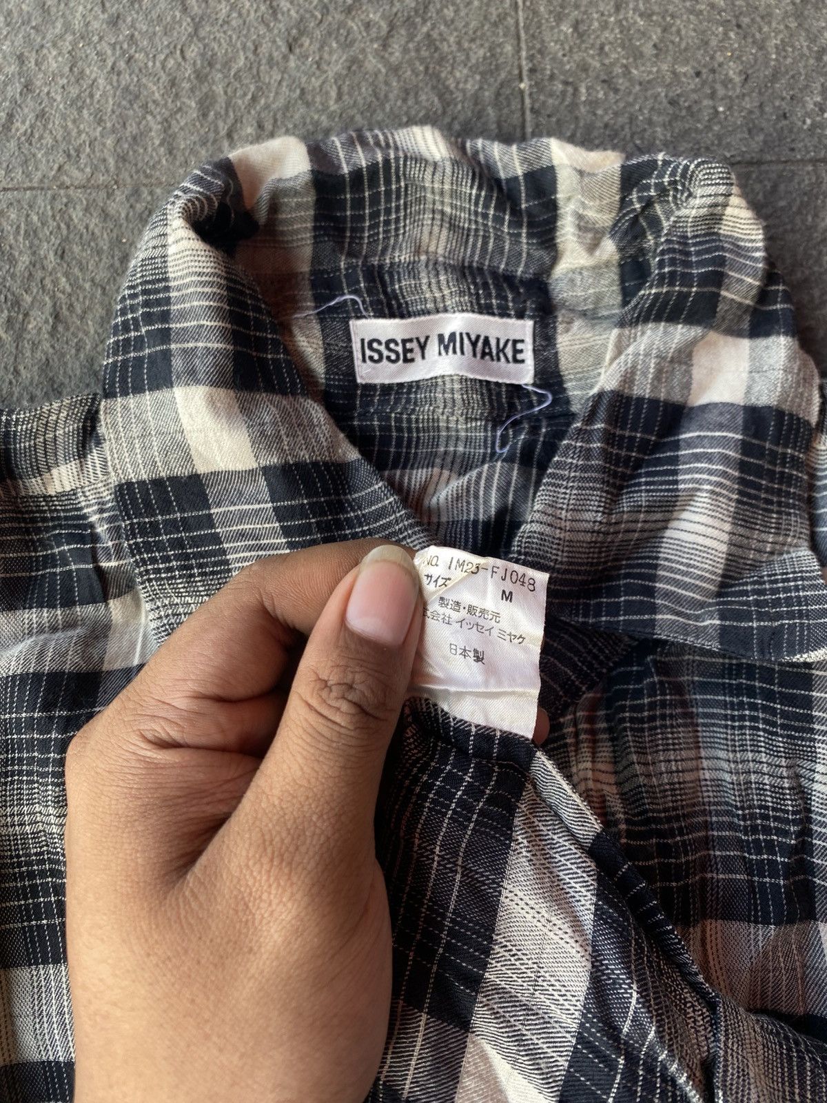 Issey Miyake 💸BINDING OFFER💸 ISSEY MIYAKE PLEATED PLAID UNIQUE FLANNEL Size US XL / EU 56 / 4 - 5 Thumbnail