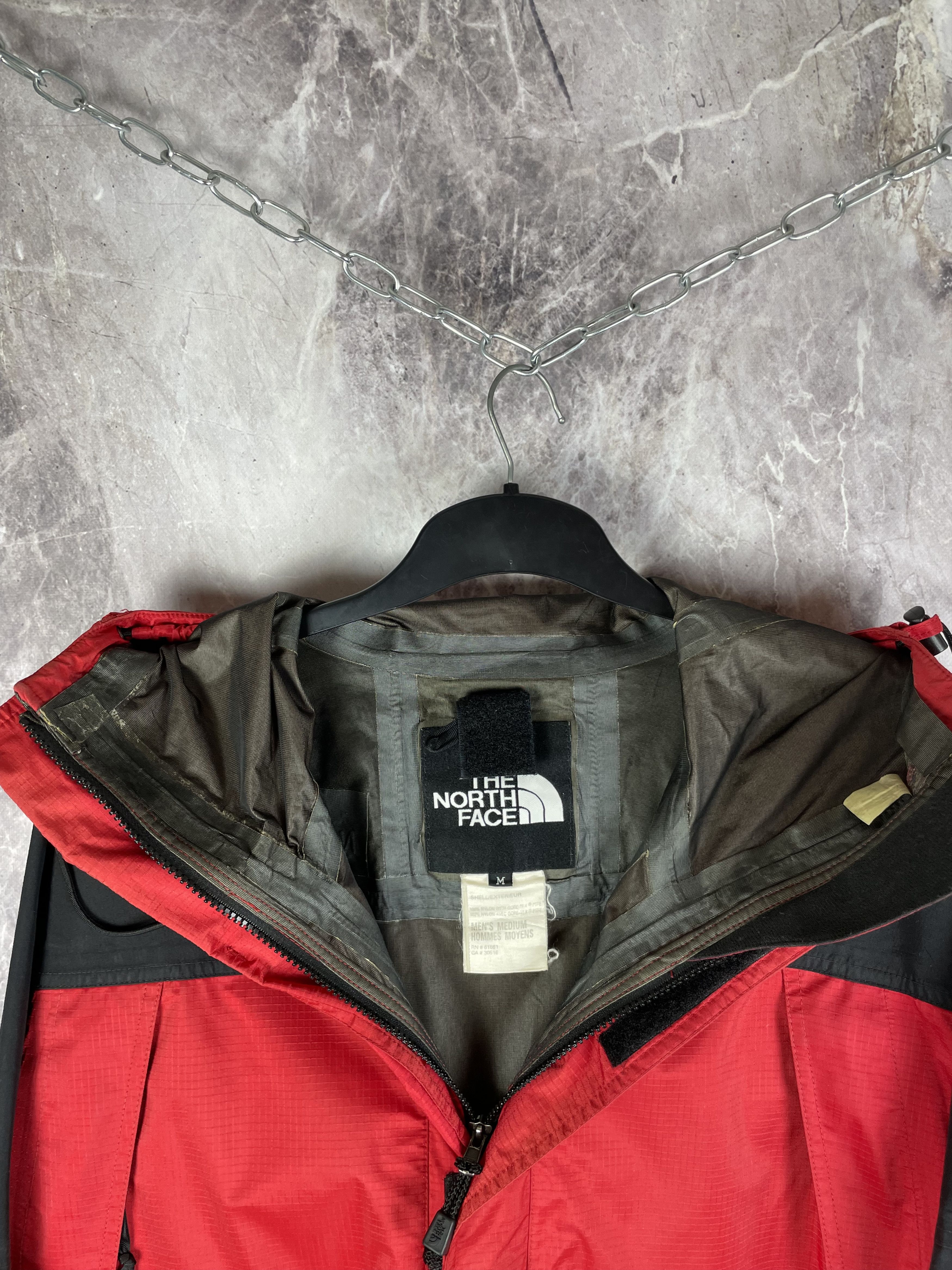 The North Face 90s The North Face Mountain Light Gore-Tex Red Ski Jacket Size US M / EU 48-50 / 2 - 6 Thumbnail