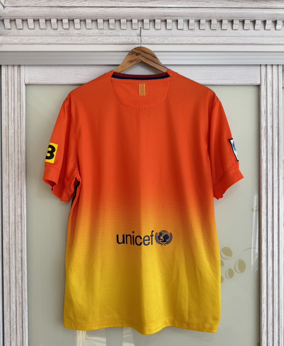 Nike Barcelona 2012-2013 Away Soccer Jersey Football Kit Shirt Size US L / EU 52-54 / 3 - 4 Thumbnail