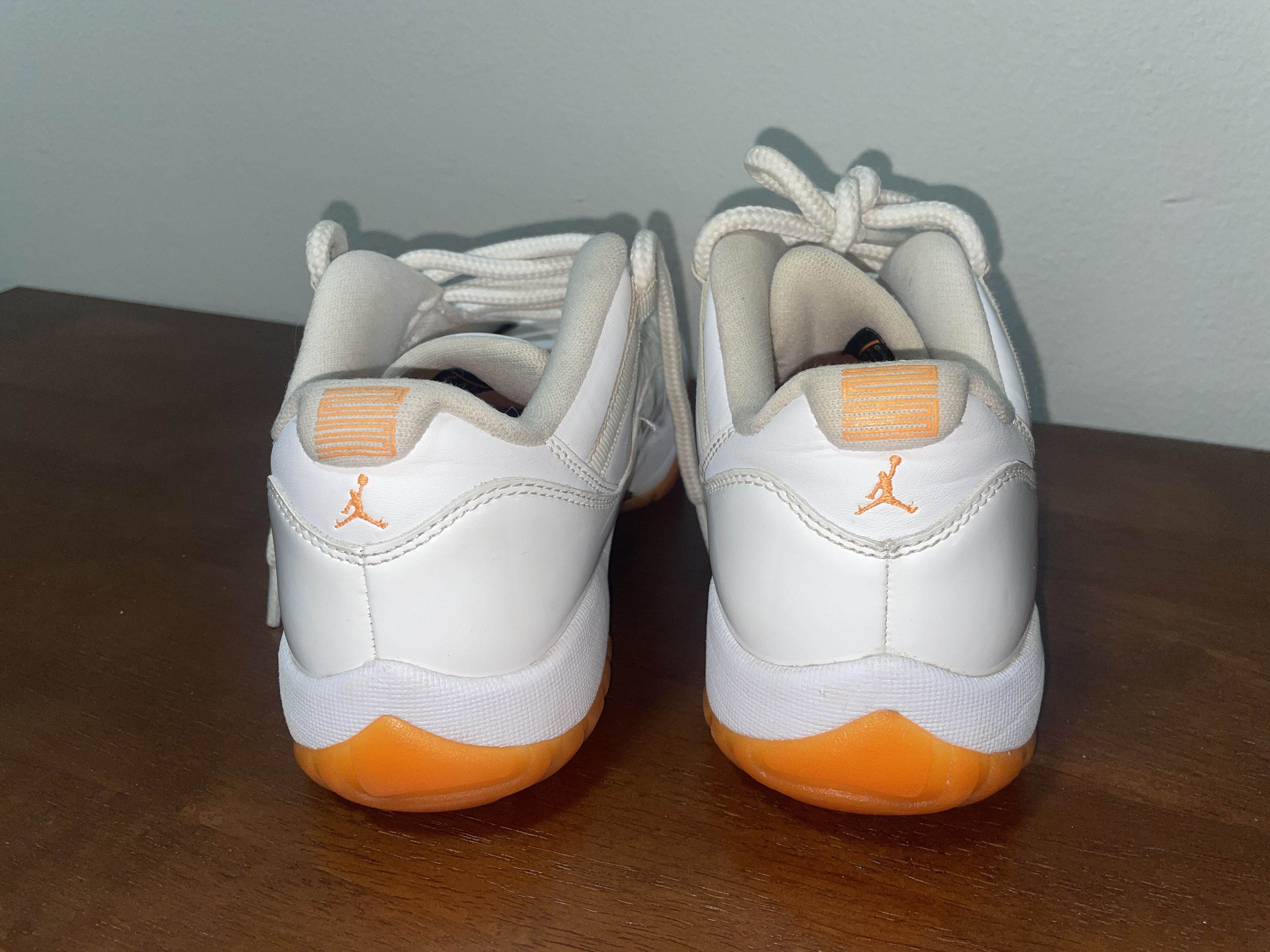 Jordan Brand × Nike Jordan 11 Retro Low Size US 8.5 / IT 38.5 - 5 Thumbnail