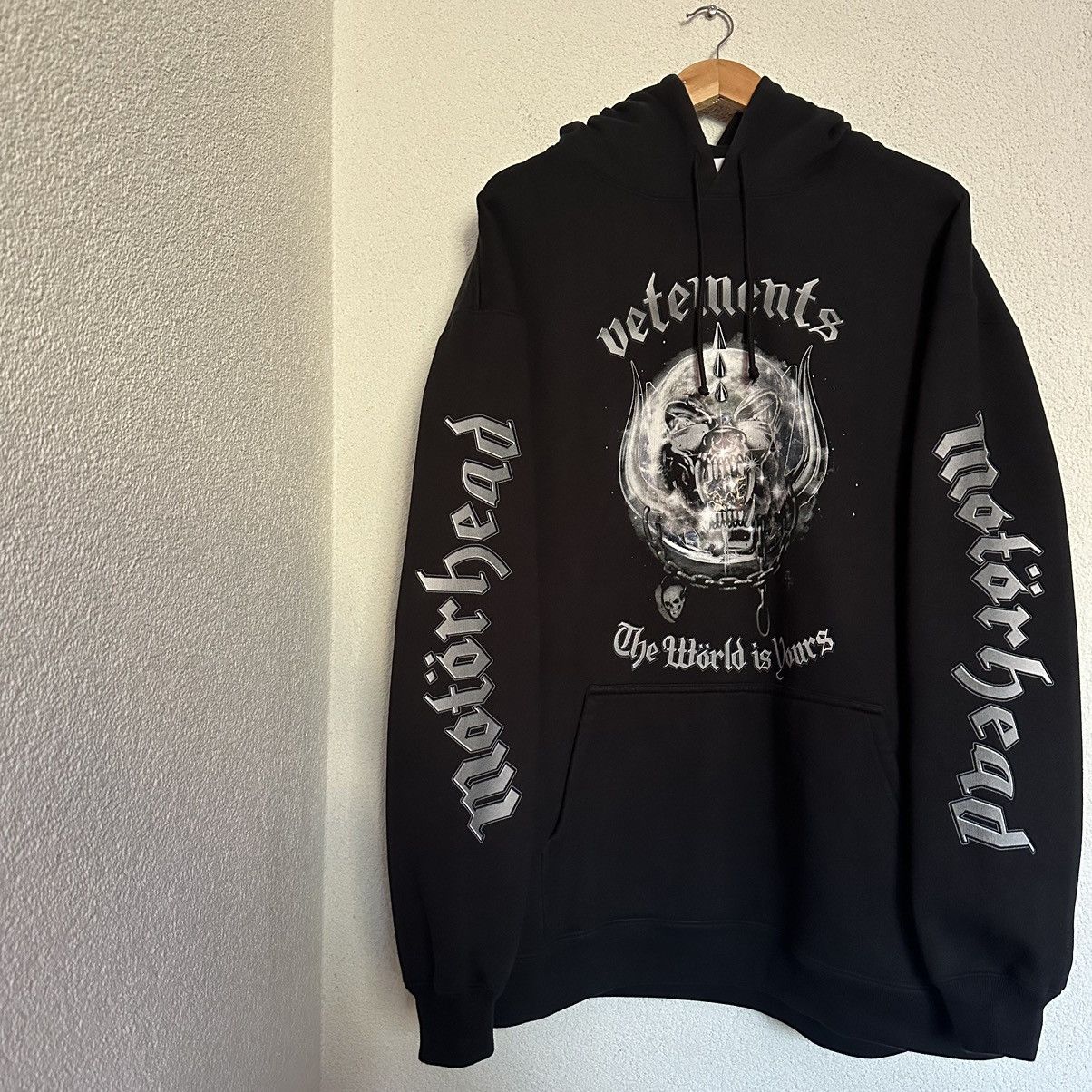 vetements モーターヘッド パーカー Motorhead Hoodie 程遠かっ 