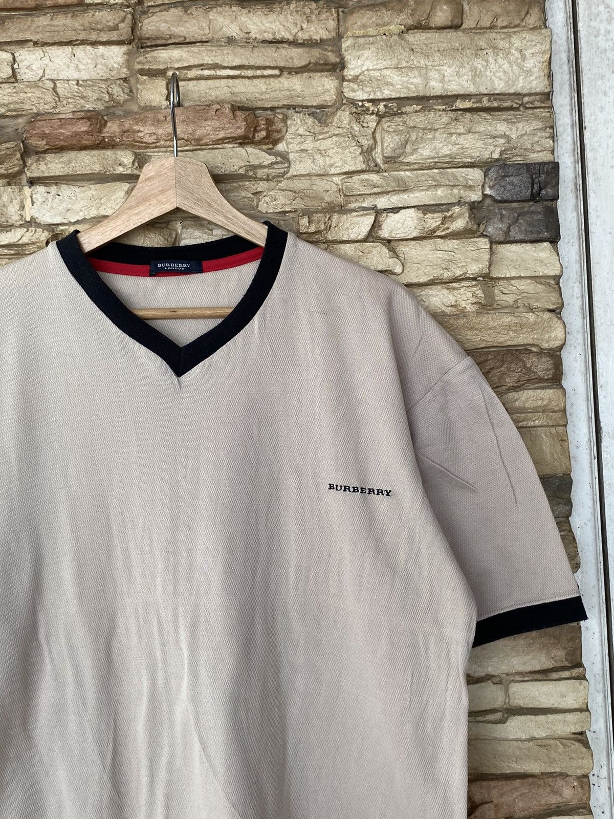 Burberry Rare Vintage Burberry London Short Sleeve Tshirt Size US L / EU 52-54 / 3 - 1 Thumbnail