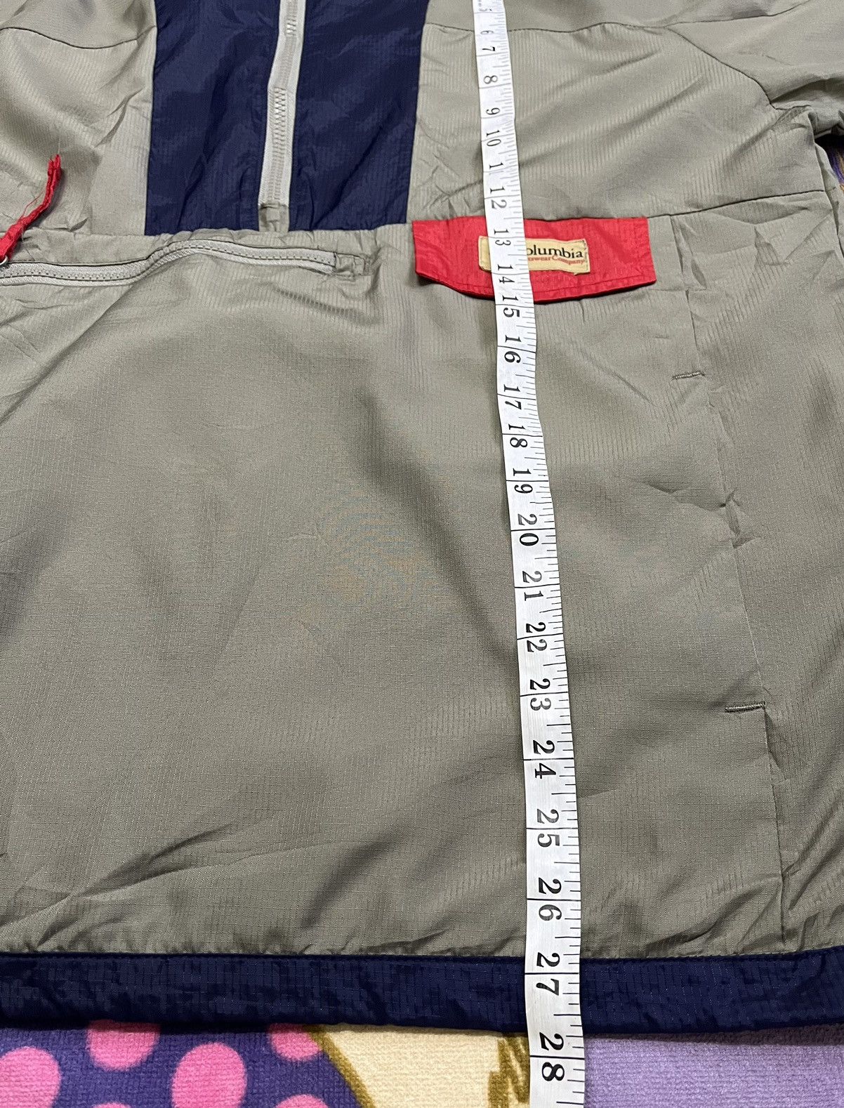 Columbia COLUMBIA Very Rare Design Windbreaker/Light Jacket Size US L / EU 52-54 / 3 - 17 Thumbnail