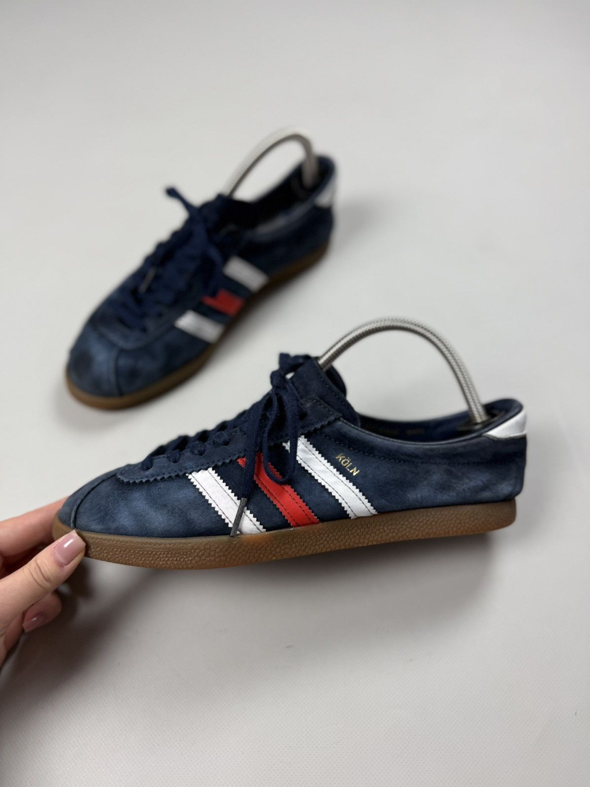 Adidas Adidas Koln City Series Low Top Suede Sneakers Shoes FV1196 Size US 8.5 / EU 41-42 - 17 Thumbnail