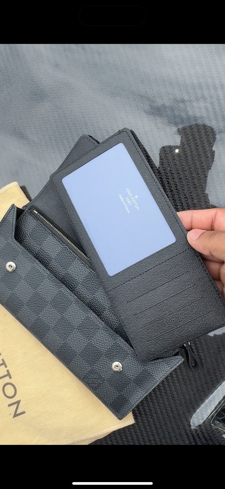 Louis Vuitton LOUIS VUITTON 🔥 BLACK AND GREY MONOGRAM POCKETBOOK (LIMITED) Size ONE SIZE - 11 Thumbnail