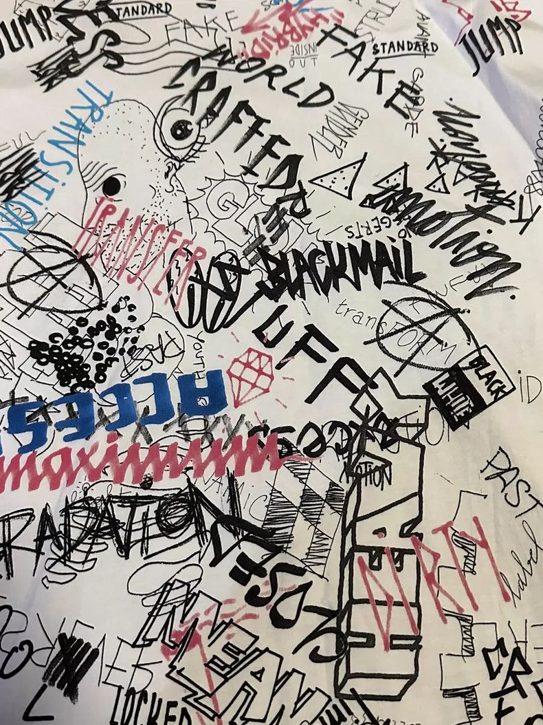 Maison Margiela Maison Margiela Graffiti short sleeves logo short sleeves Size XS / US 0-2 / IT 36-38 - 5 Thumbnail