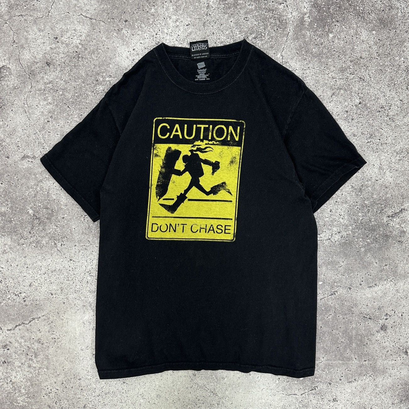 The Game Vintage 00s Singed chase League of Legends Moba Game tee Size US M / EU 48-50 / 2 - 1 Thumbnail