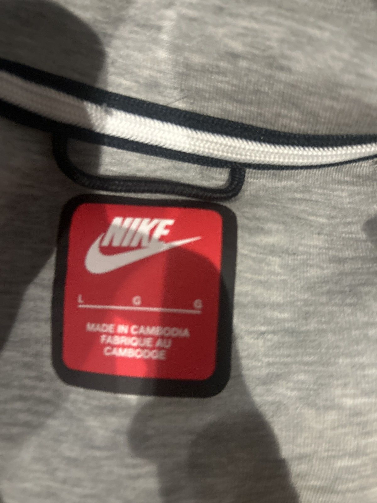 Nike Mens Nike Tech Fleece Grey/Black Set Hoodie + Joggers sz L Size US L / EU 52-54 / 3 - 10 Thumbnail