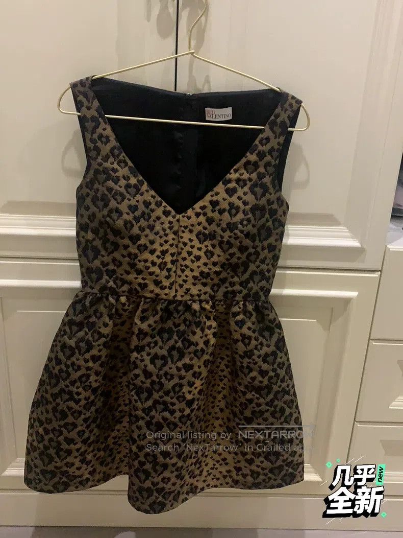 Valentino Valentino Leopard print dress Size M / US 6-8 / IT 42-44 - 1 Thumbnail