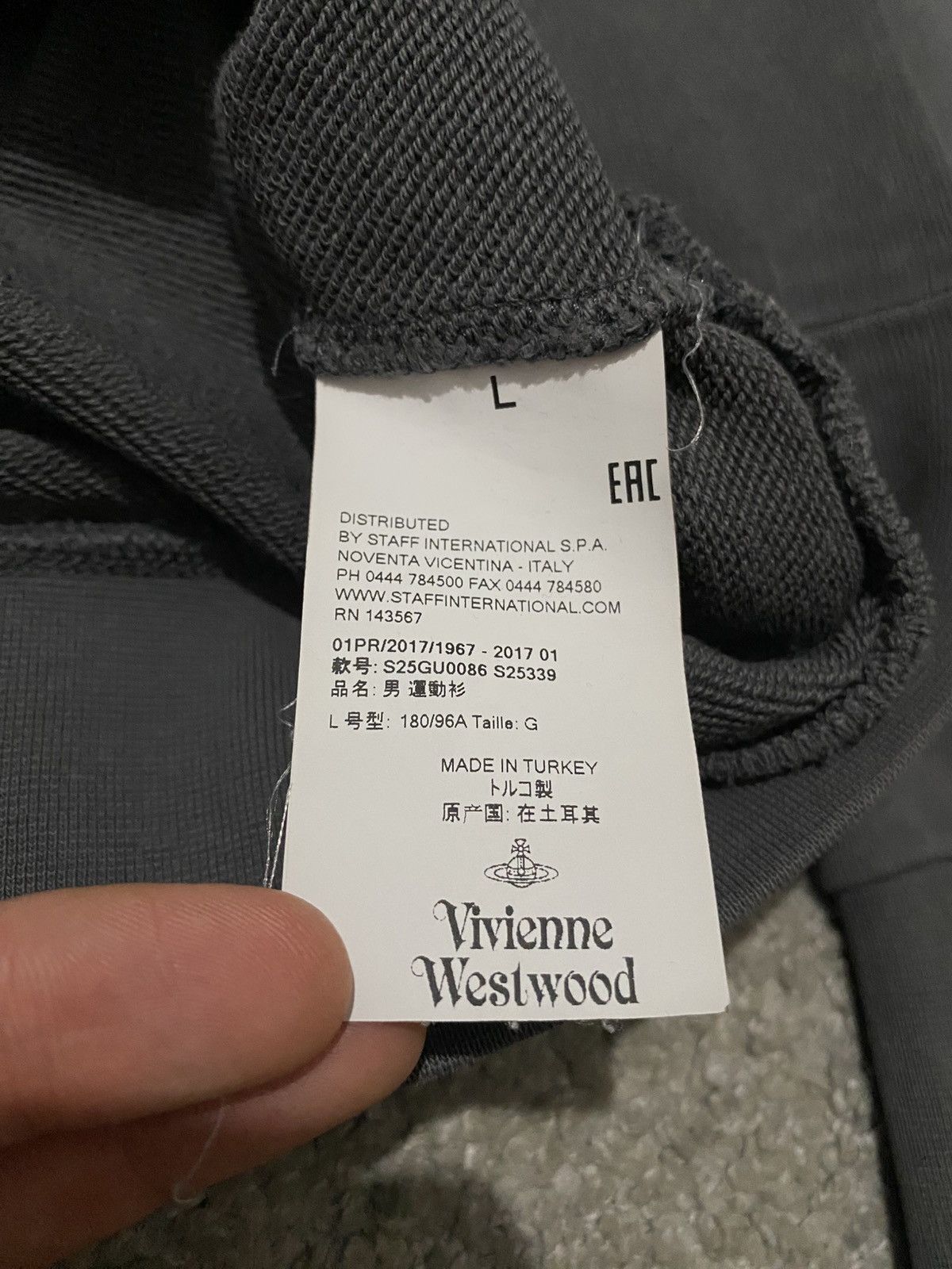 Vivienne Westwood Vivienne Westwood Basic Small Logo Crewneck orb logo y2k Size US L / EU 52-54 / 3 - 10 Thumbnail