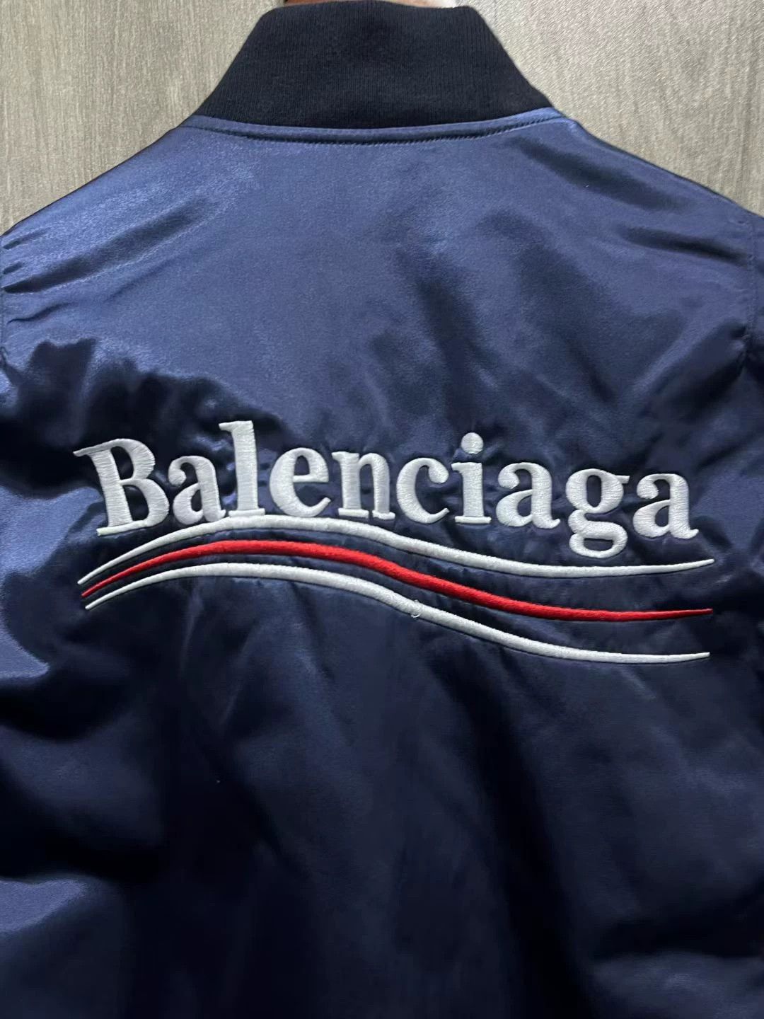Balenciaga Balenciaga Coca-Cola bomber jacket Size US S / EU 44-46 / 1 - 4 Thumbnail