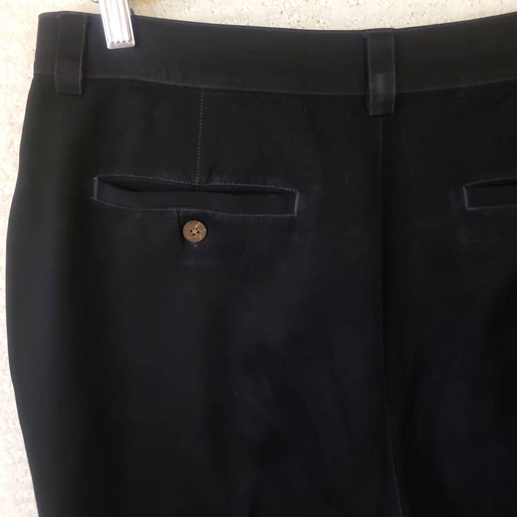 Tommy Bahama Tommy Bahama Shorts Mens 34x9 Black Silk Pleated Relaxed Tropical Luxury Chino Beach 90s? Size US 34 / EU 50 - 6 Thumbnail