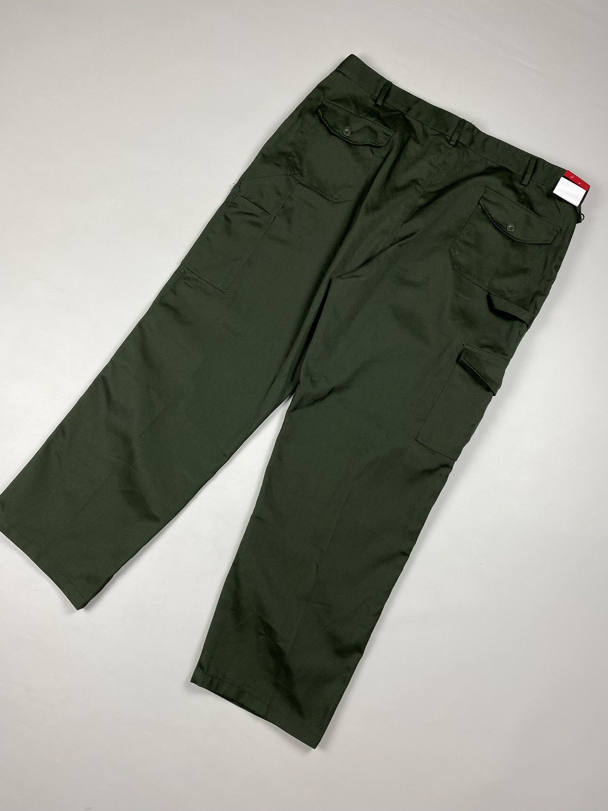 Dickies BNWT! Dickies Workwear men’s cargo pants trousers Size US 42 / EU 58 - 23 Thumbnail