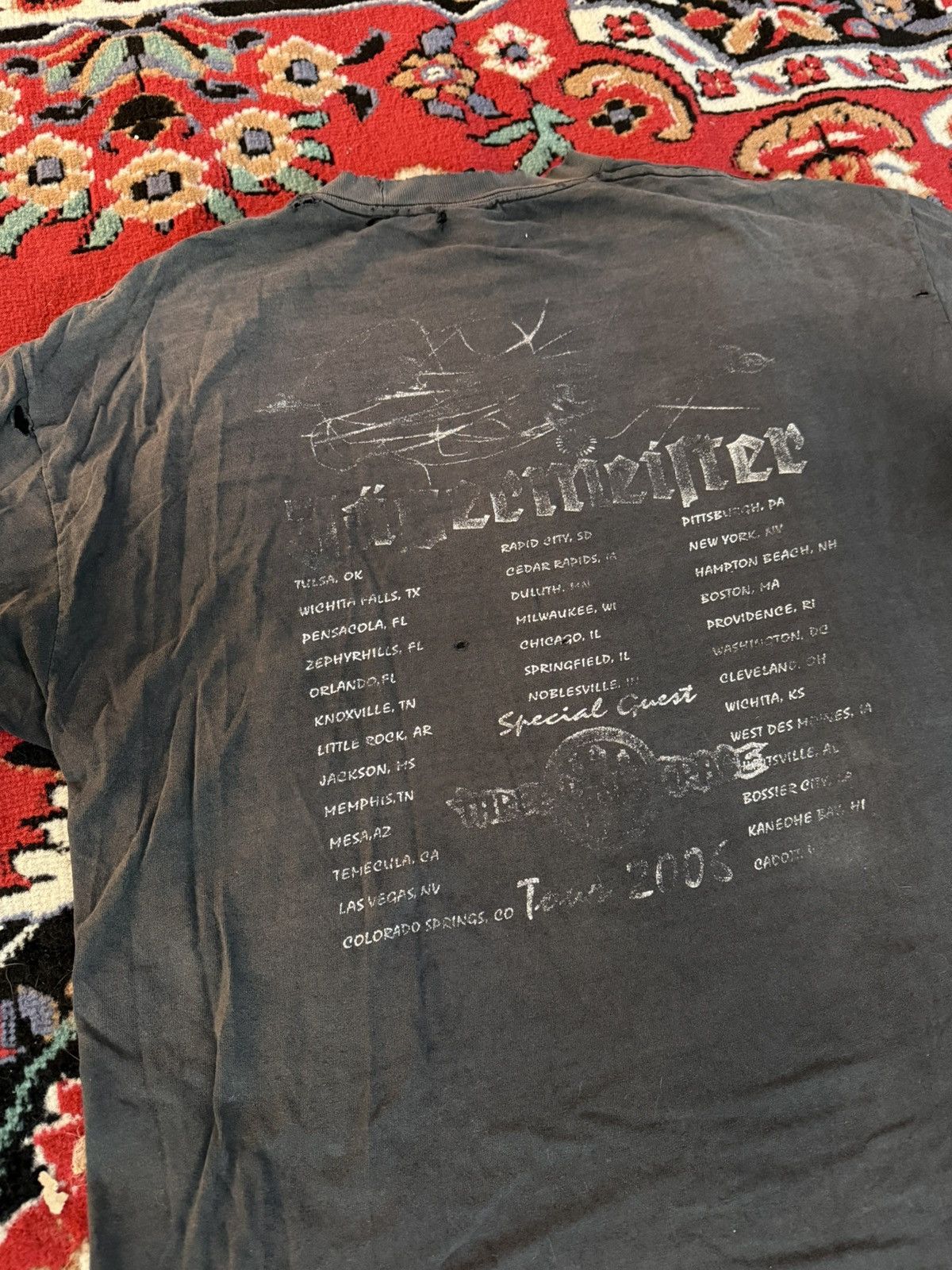 Vintage Vintage staind tshirt Size US L / EU 52-54 / 3 - 1 Thumbnail