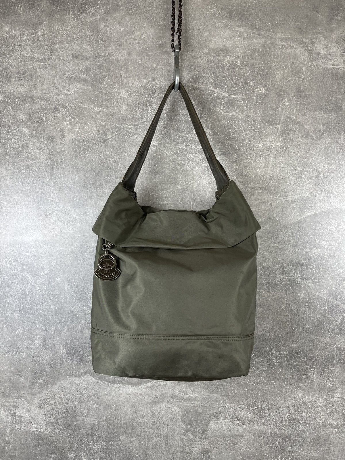 Moncler × Vintage Moncler "à Porter" Green Nylon Convertible Backpack Tote Bag Size ONE SIZE - 2 Thumbnail