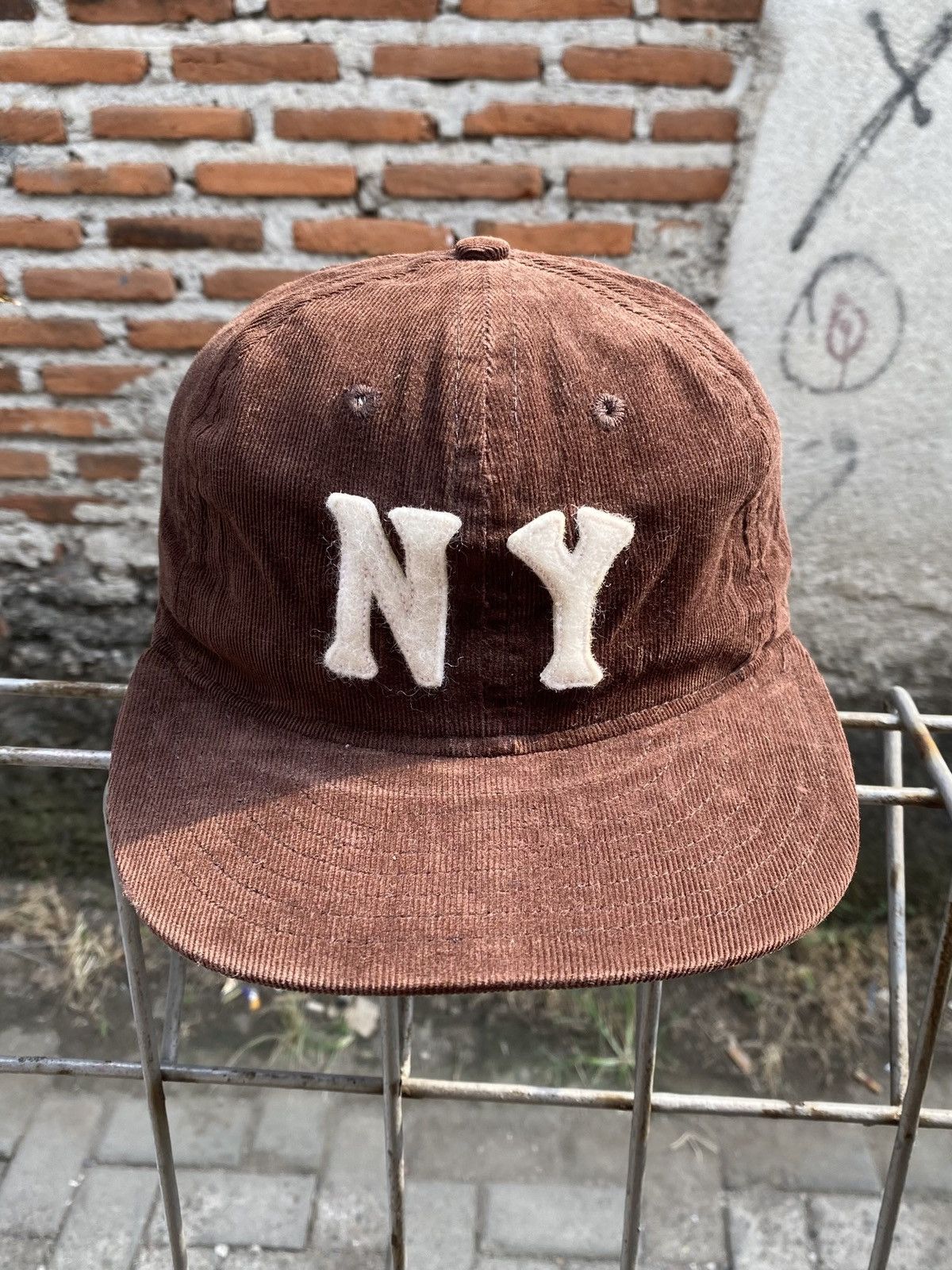 Ebbets Field Flannels Ebbets Field New York Yankees 1936 Size ONE SIZE - 1 Thumbnail