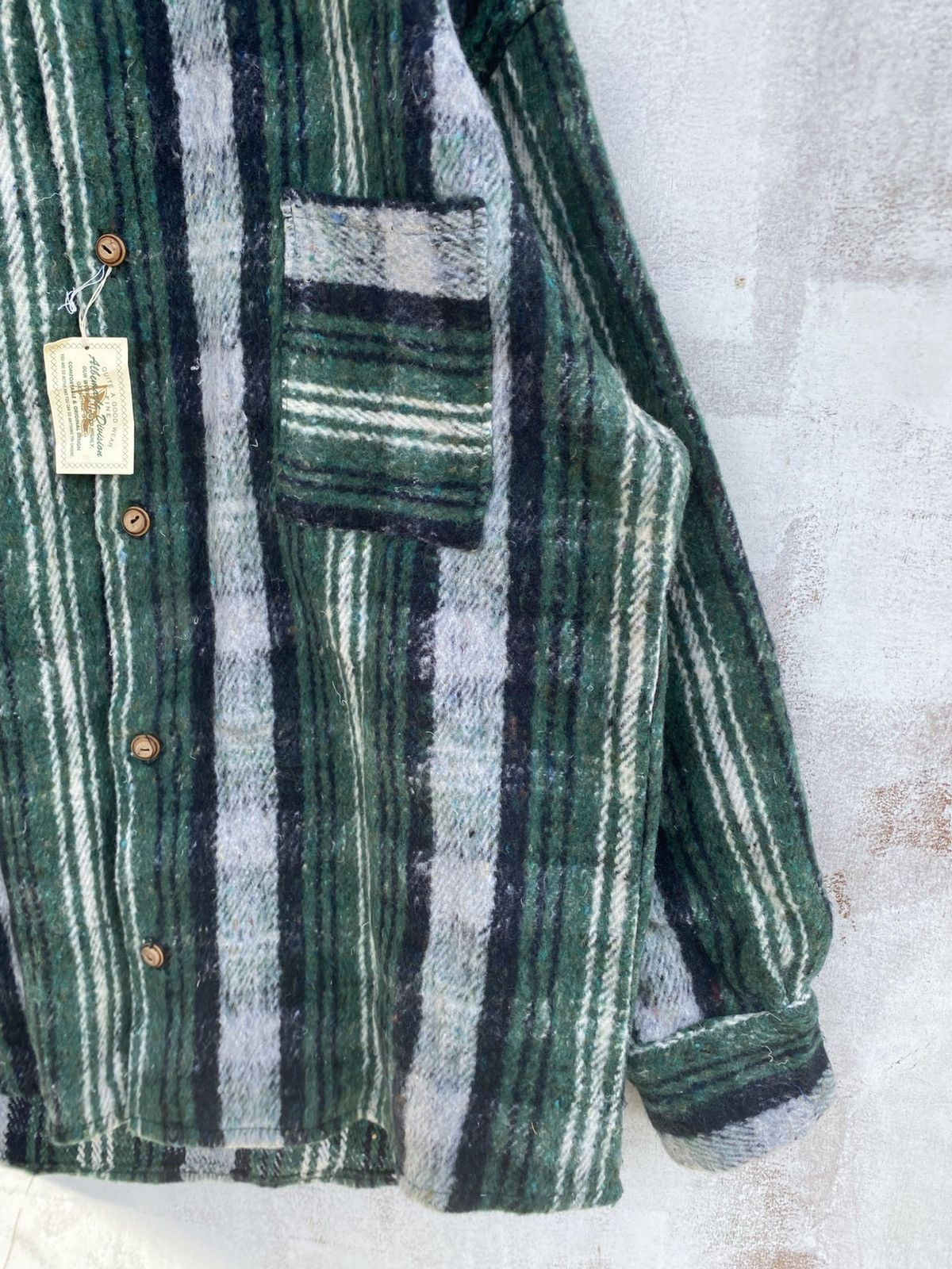 Japanese Brand Vintage Flannel Wood Button Size US L / EU 52-54 / 3 - 6 Thumbnail